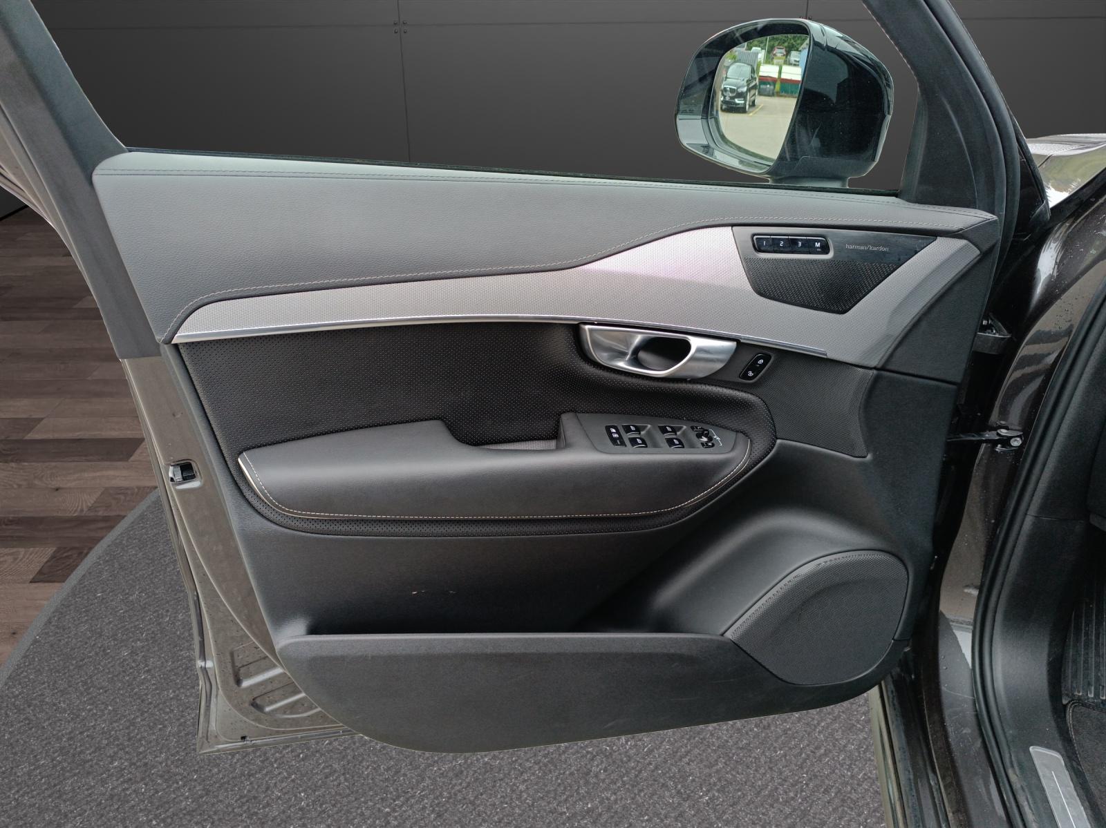 VOLVO XC90 2.0 T8 TE Plus Dark 7P. eAWD-image-12