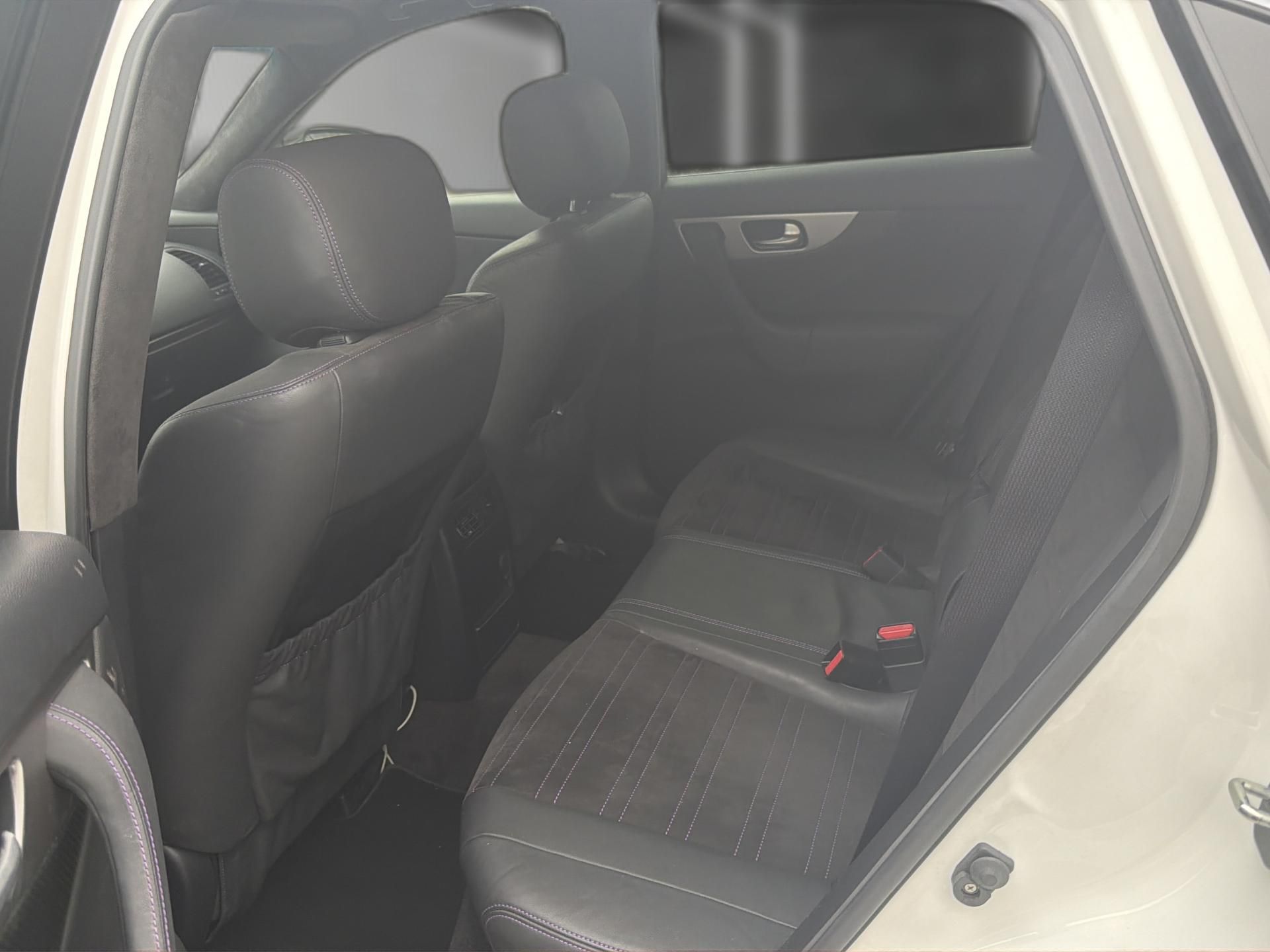 INFINITI FX 50 S Vettel Edition Nr.1 AWD Automatic-image-12