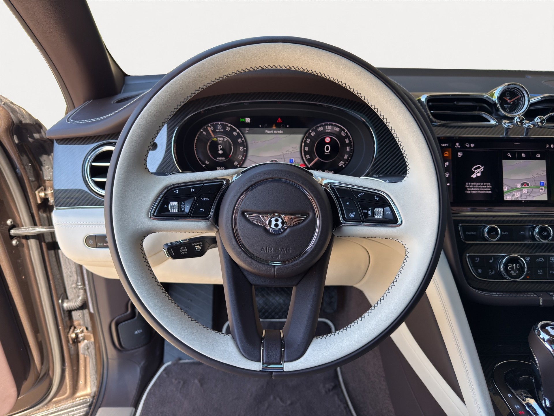 BENTLEY Bentayga V6 Hybrid-image-6
