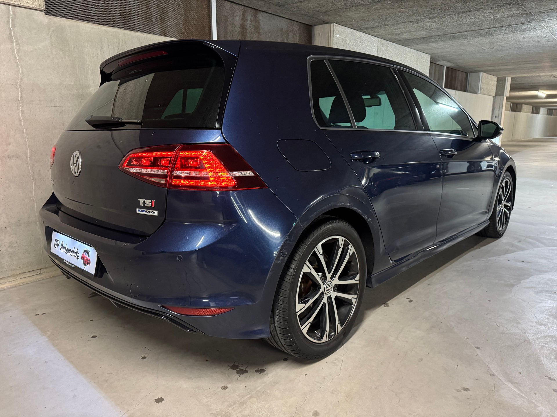 VW Golf 1.4 TSI Cup R-Line DSG-image-18