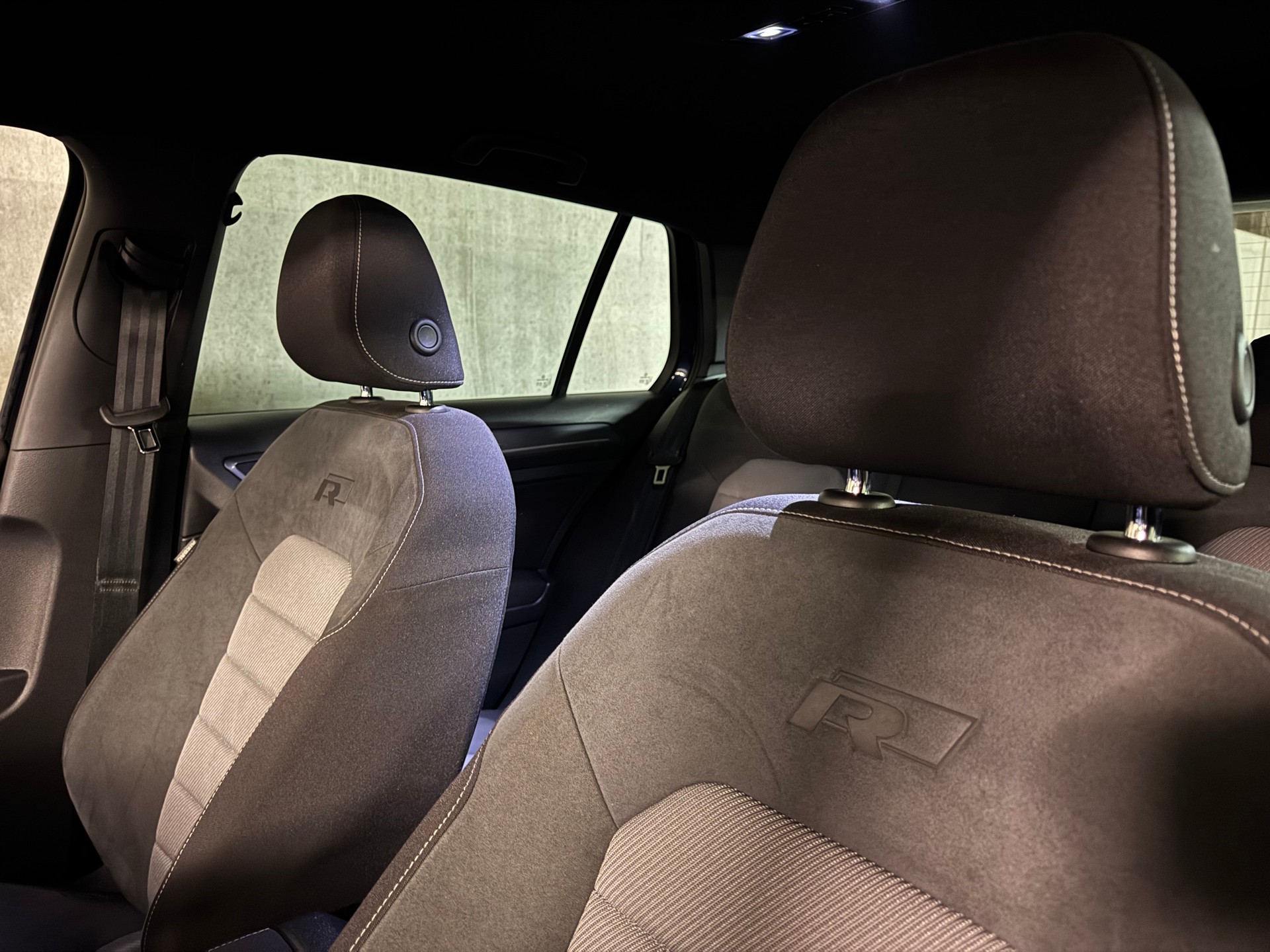 VW Golf 1.4 TSI Cup R-Line DSG-image-22