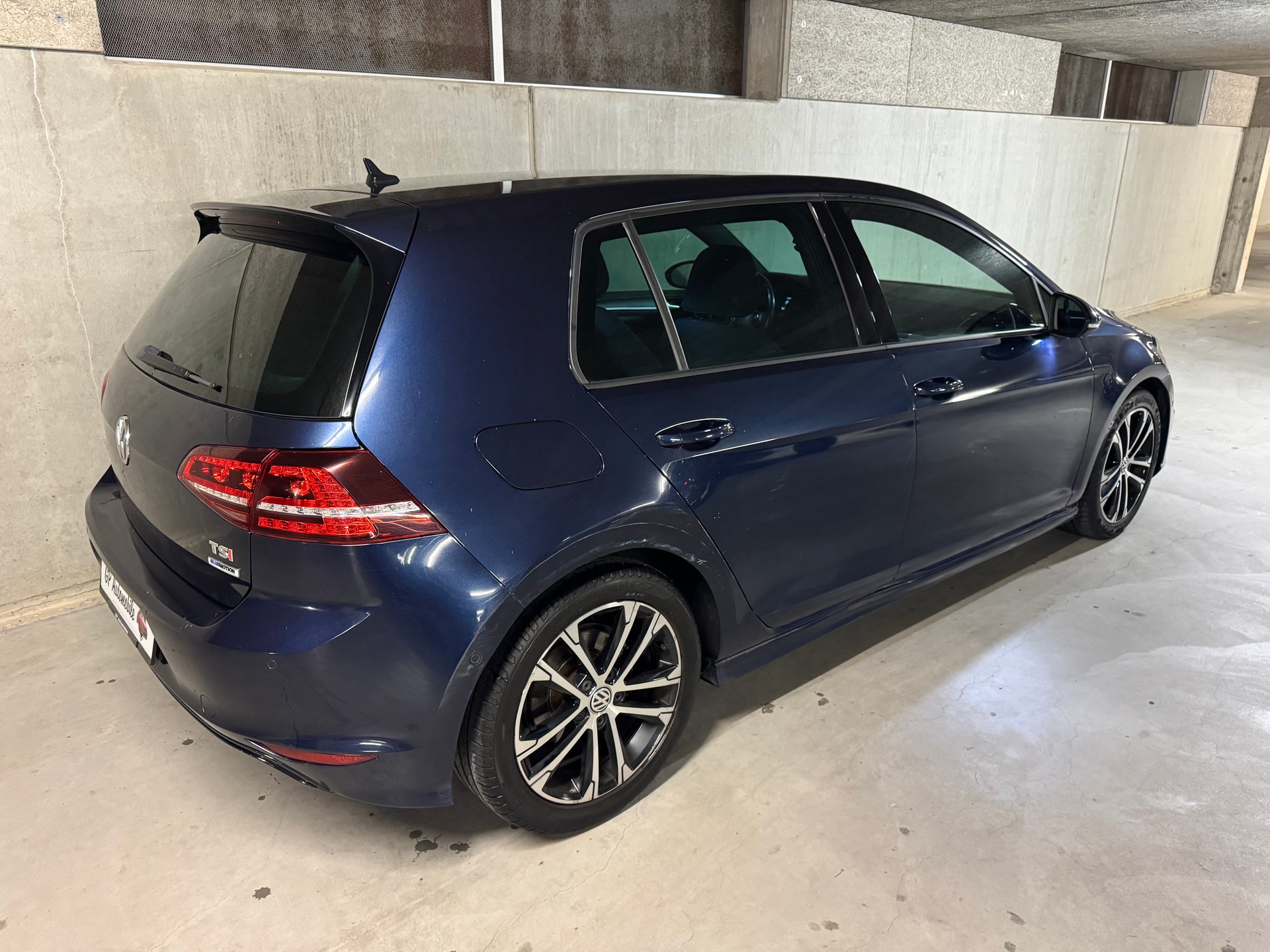 VW Golf 1.4 TSI Cup R-Line DSG-image-5