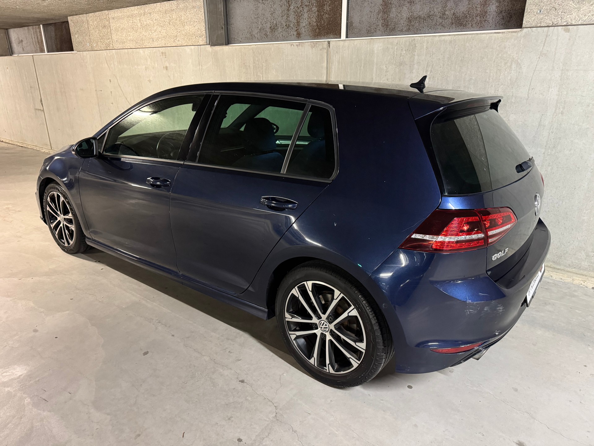 VW Golf 1.4 TSI Cup R-Line DSG-image-2