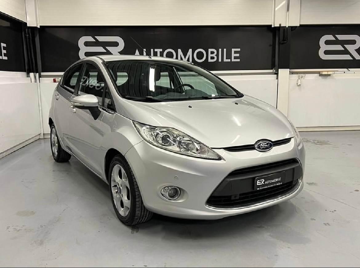 FORD Fiesta 1.4 16V Titanium-image-1