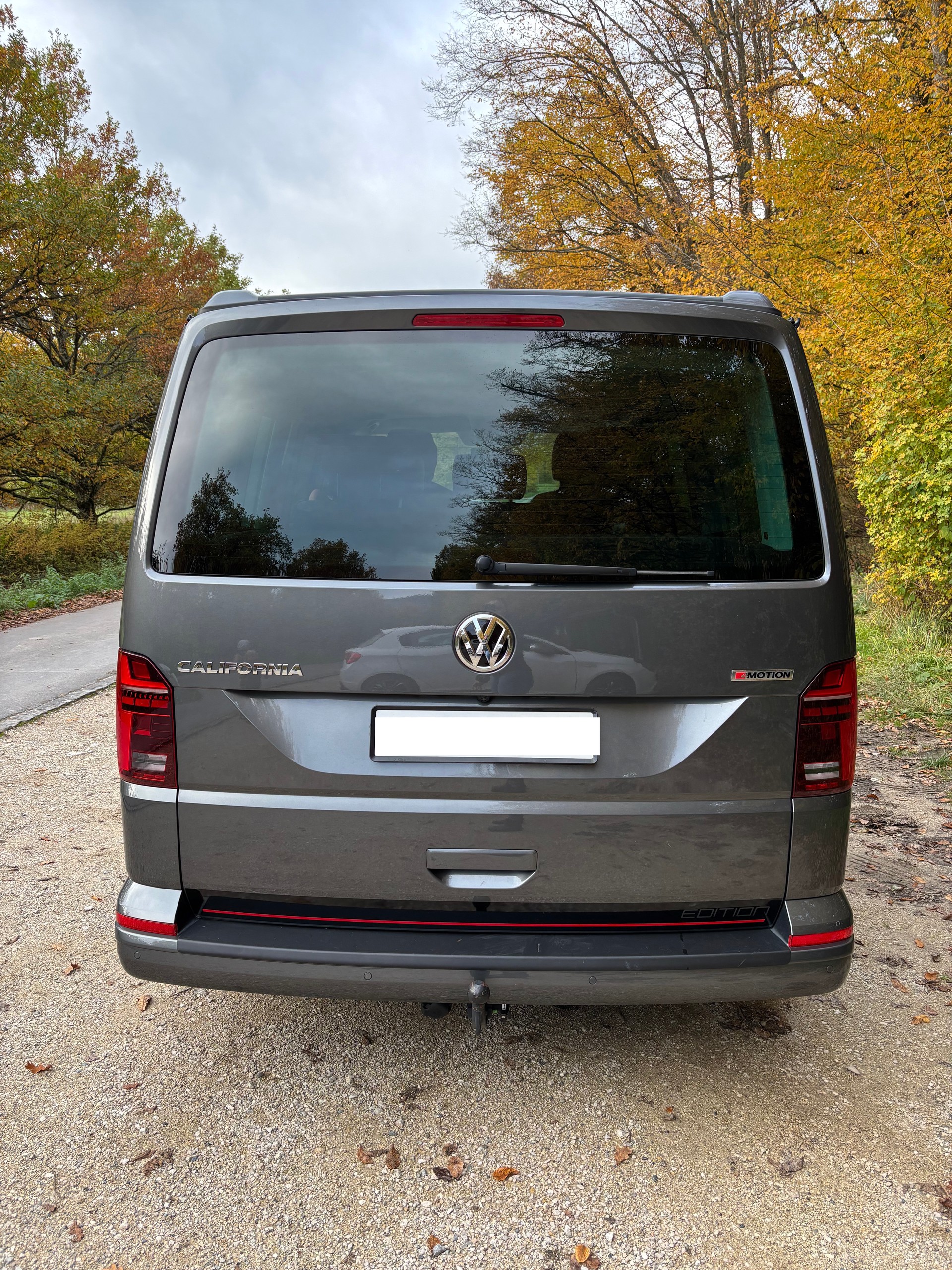 VW T6.1 California 2.0 Bi-TDI Beach Edit. 4Motion DSG-image-5