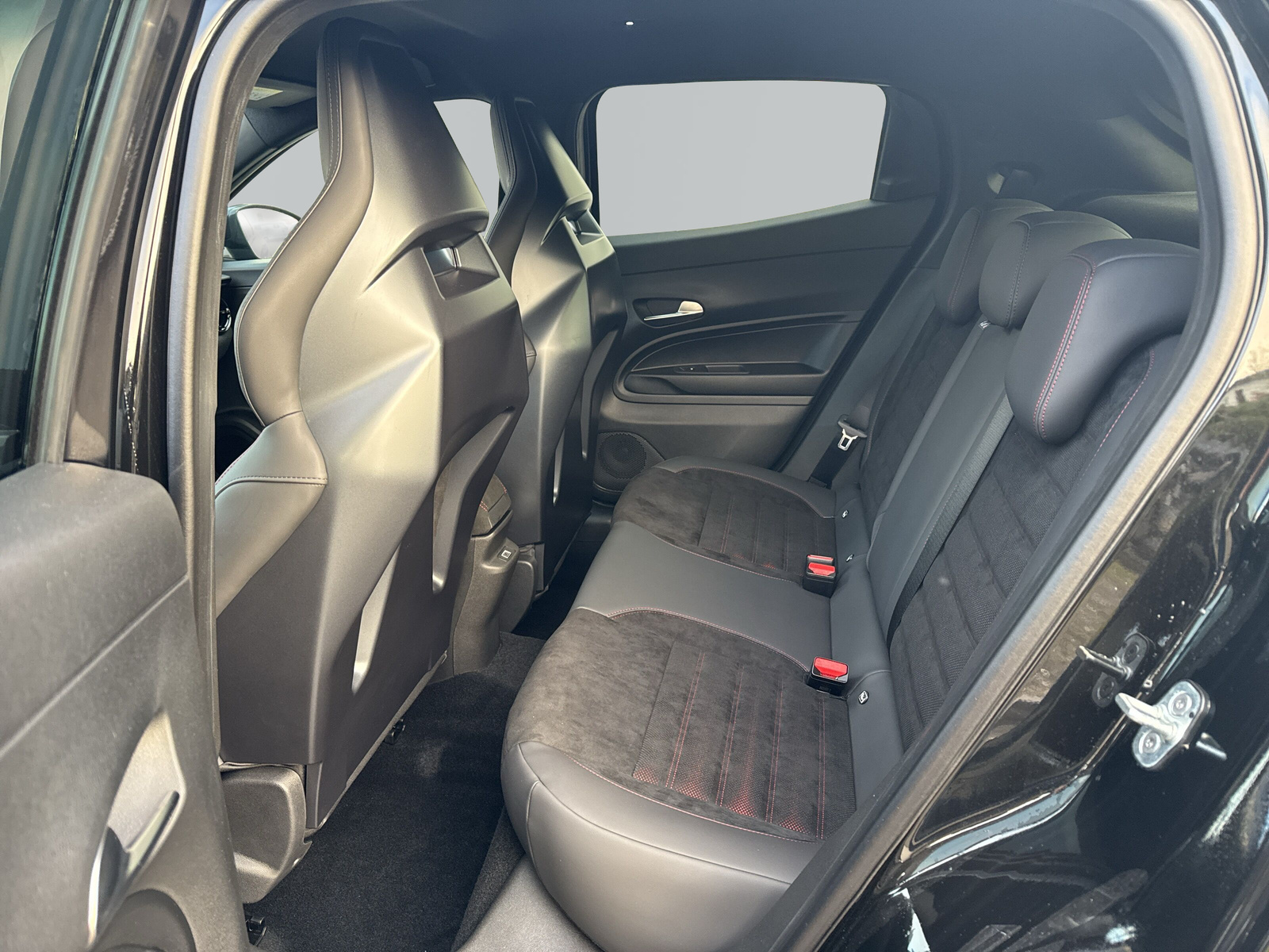 ALFA ROMEO Junior 1.2 Ibrida Speciale Tech.-Sport-image-9