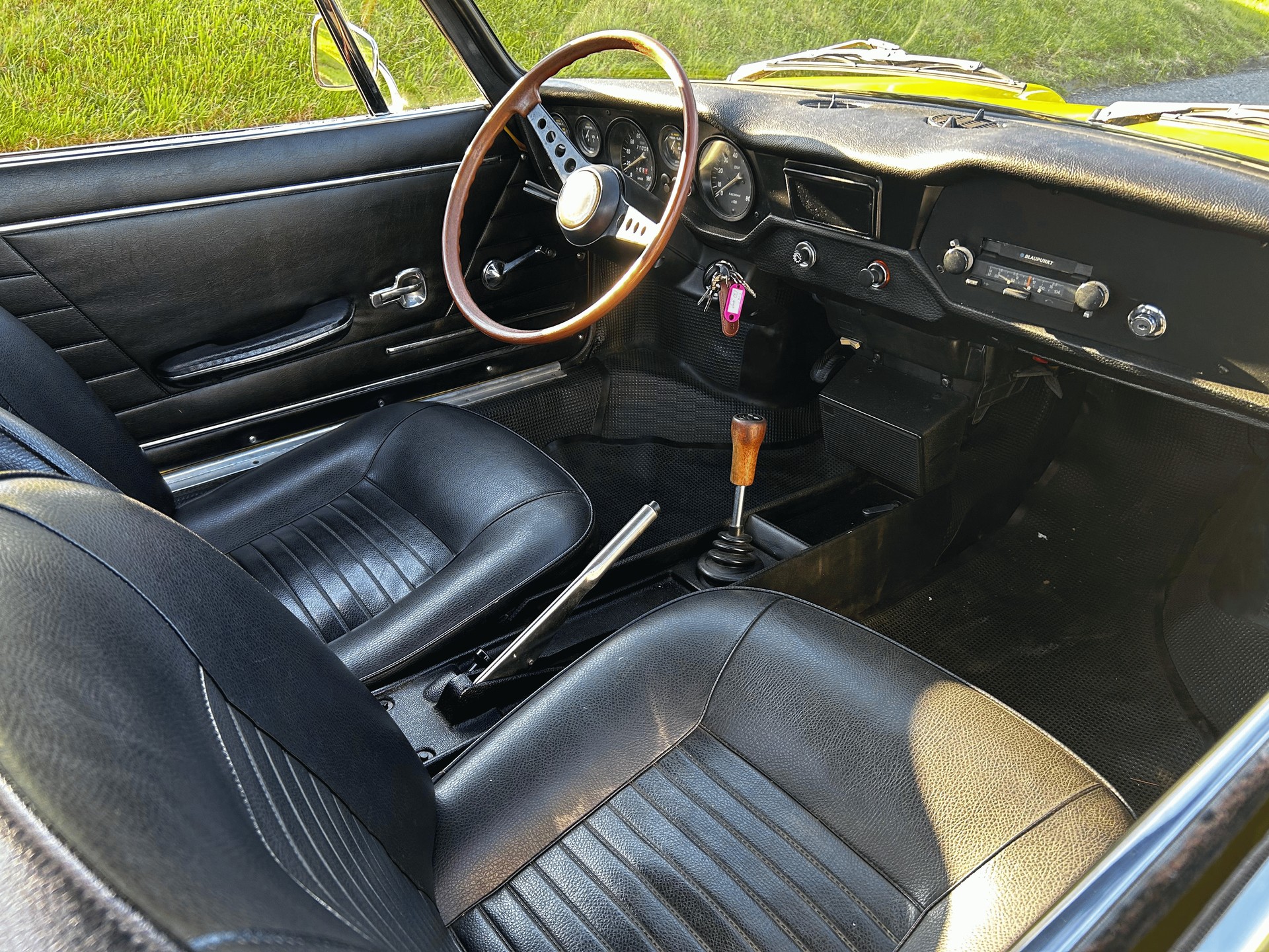 FIAT Spider Sport-image-2