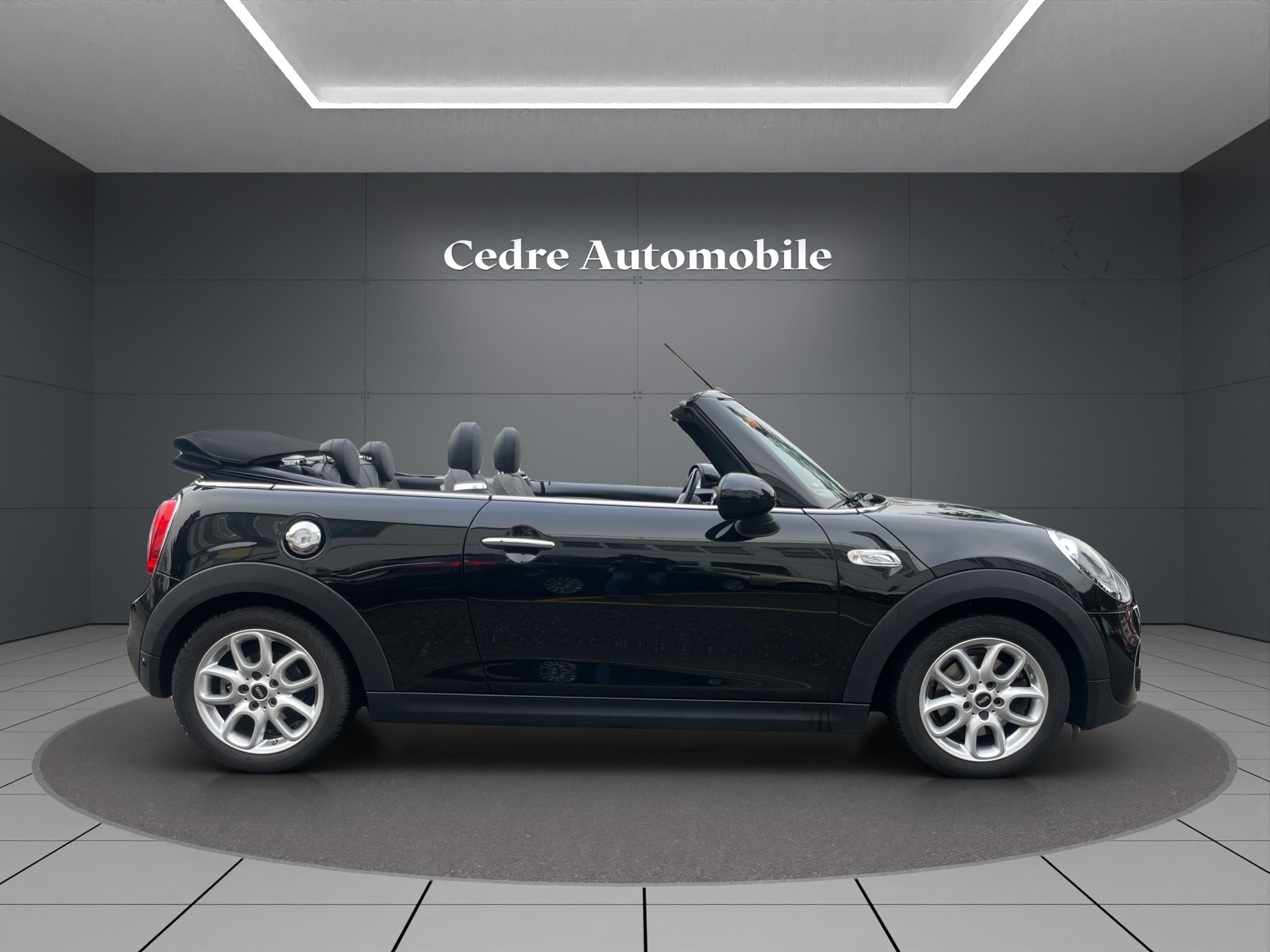 MINI Cooper S Cabriolet-image-5