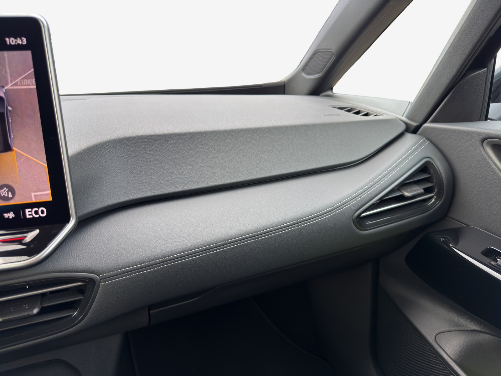 VW ID.3 Pro 59 kWh Pro United-image-15