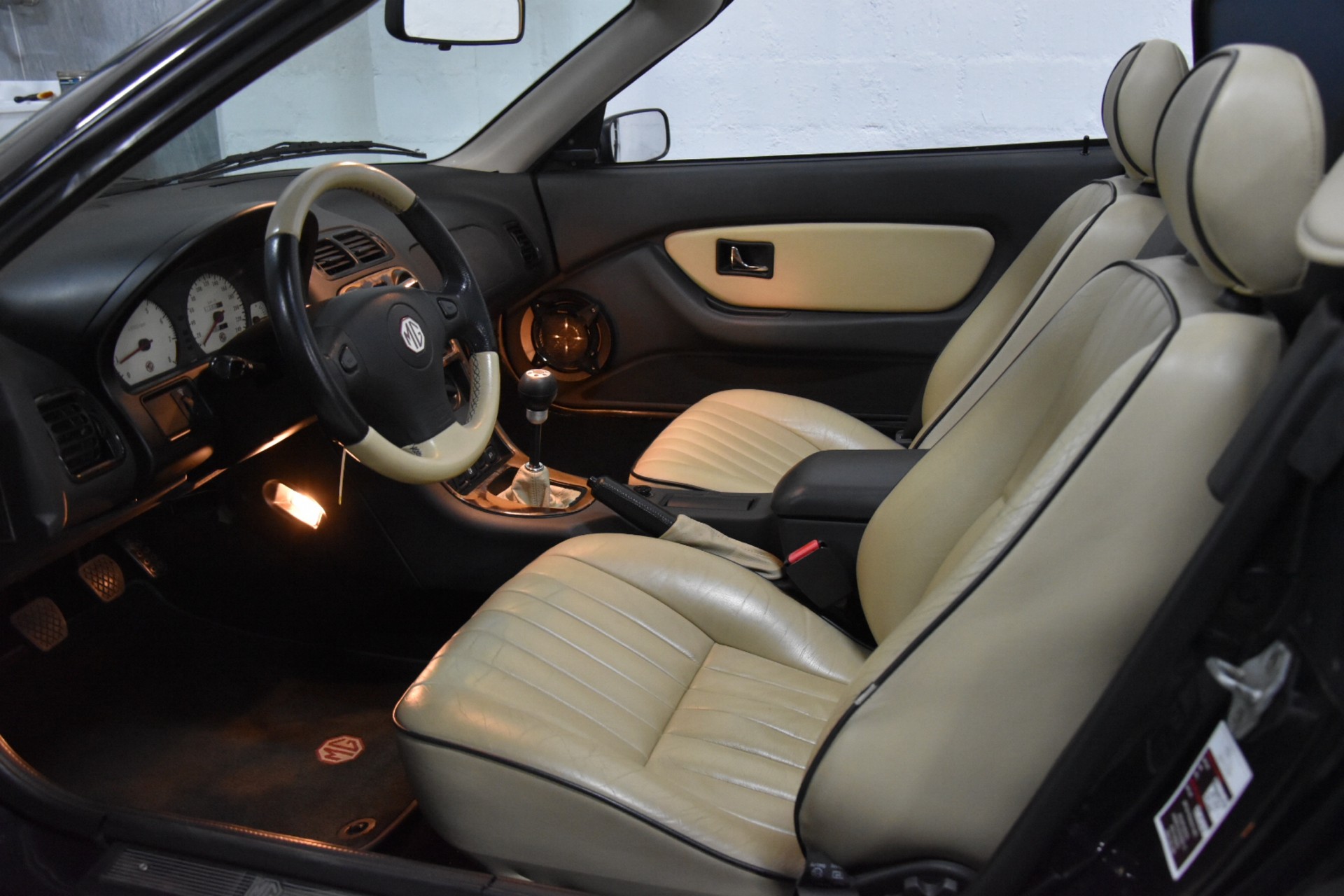 MG MGF 1.8i VVC-image-10