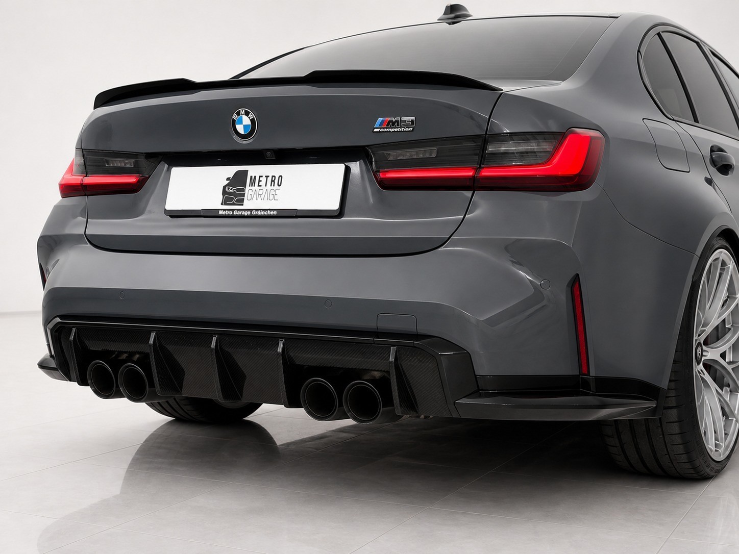 BMW M3 Competition-image-10