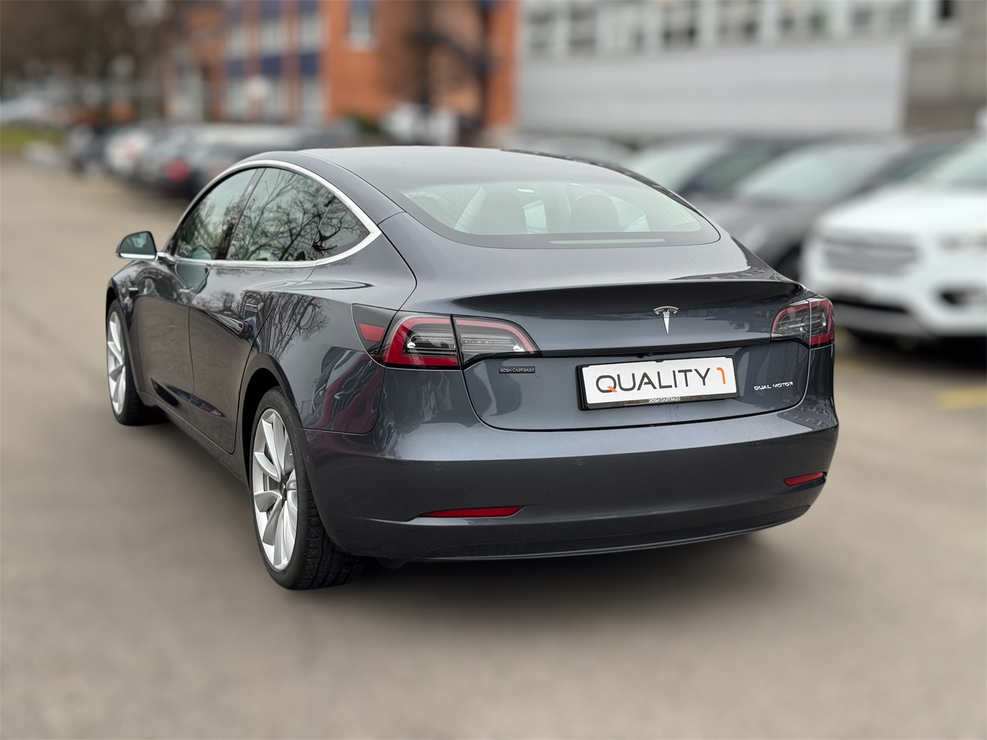 TESLA Model 3 Long Range Dual Motor AWD-image-6