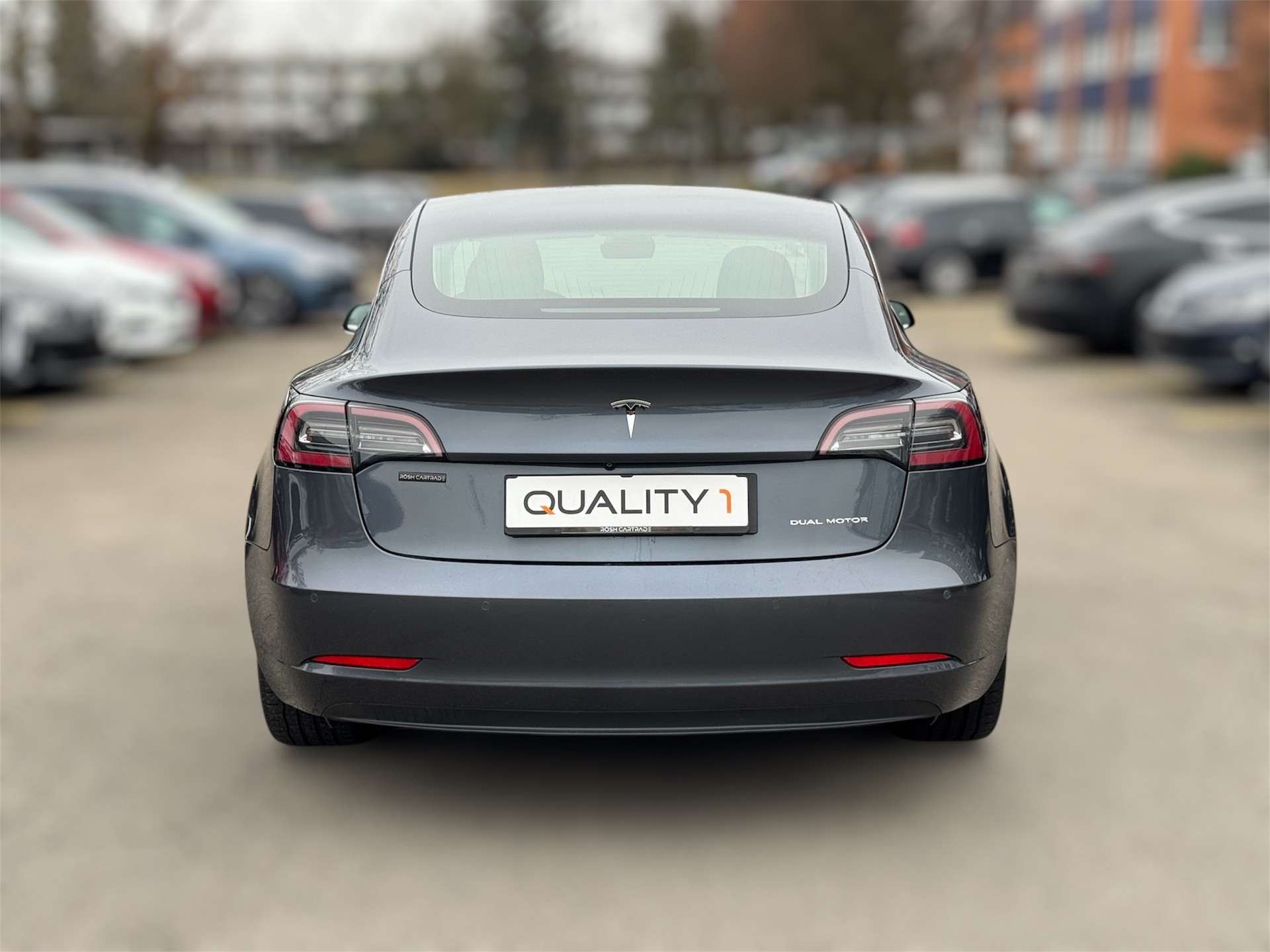 TESLA Model 3 Long Range Dual Motor AWD-image-4