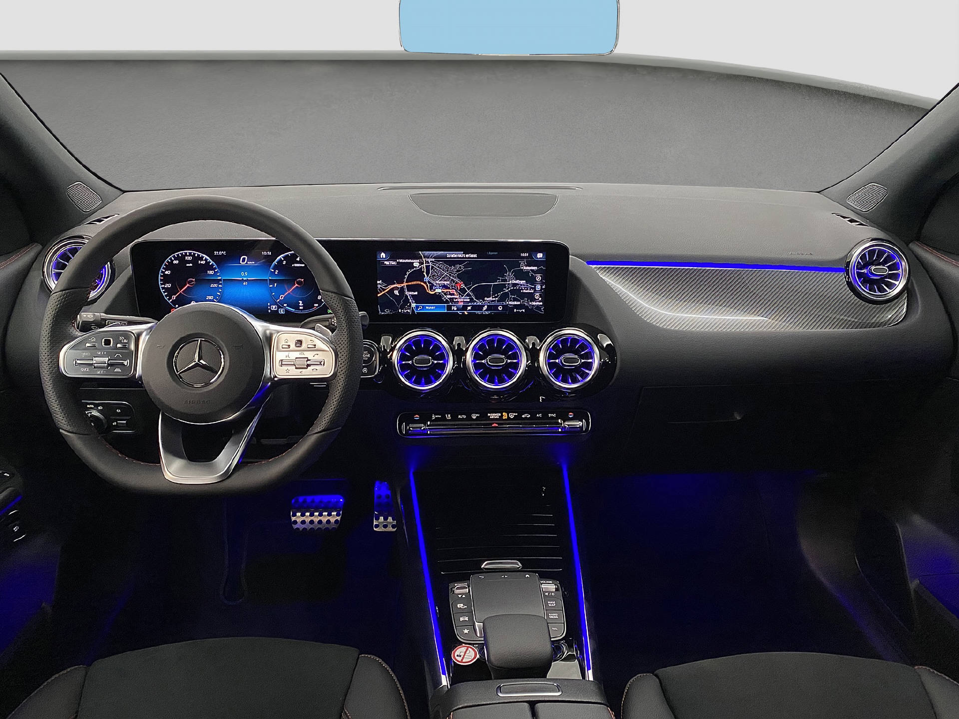 MERCEDES-BENZ GLA 200 AMG Line 4MATIC-image-6