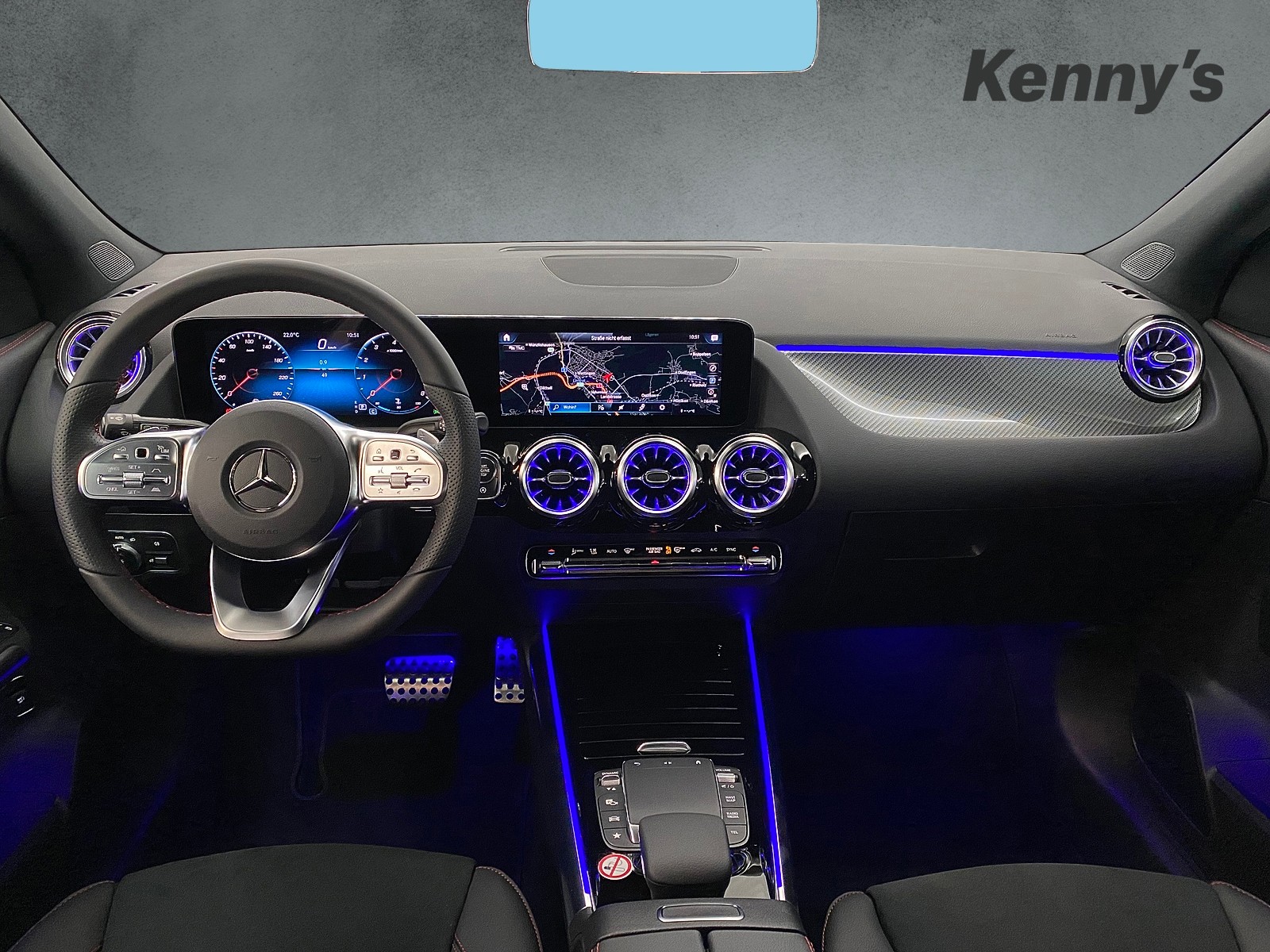 MERCEDES-BENZ GLA 200 AMG Line 4MATIC-image-8