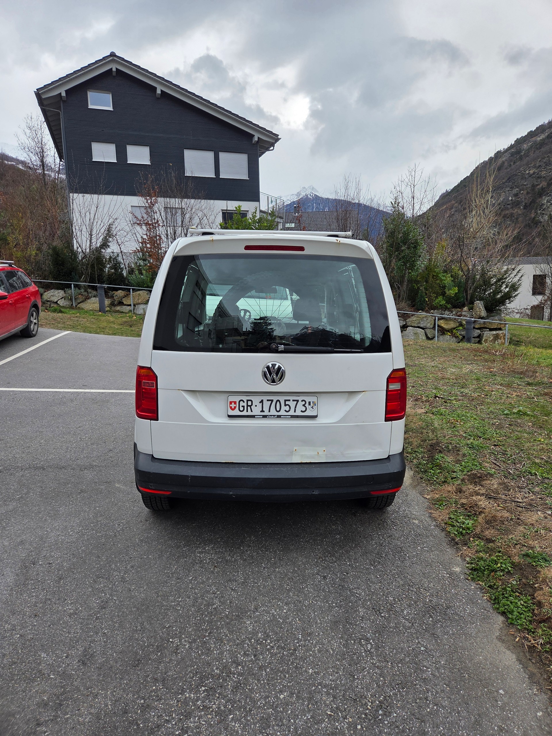 VW Caddy Alltrack 2.0 TDI 4M, 5 Plätzer-image-1