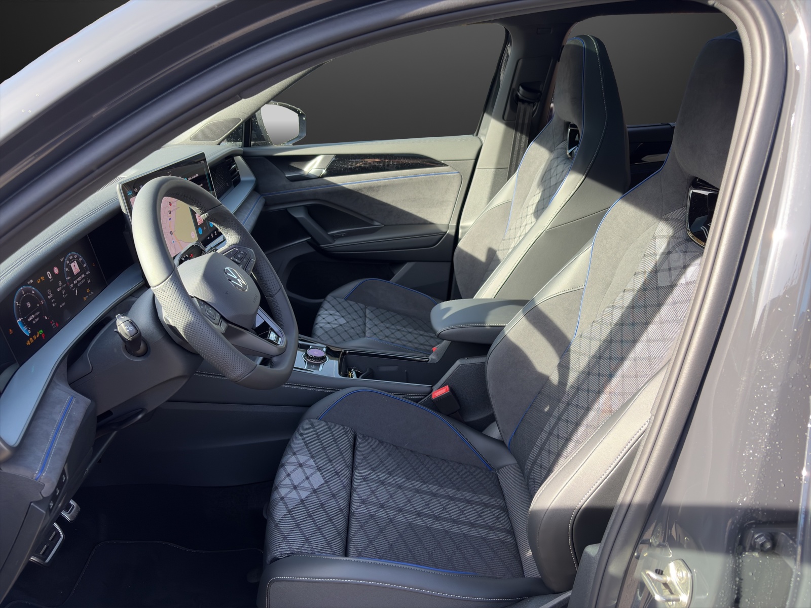 VW Tayron 2.0 TDI SCR R-Line 4Motion DSG-image-7