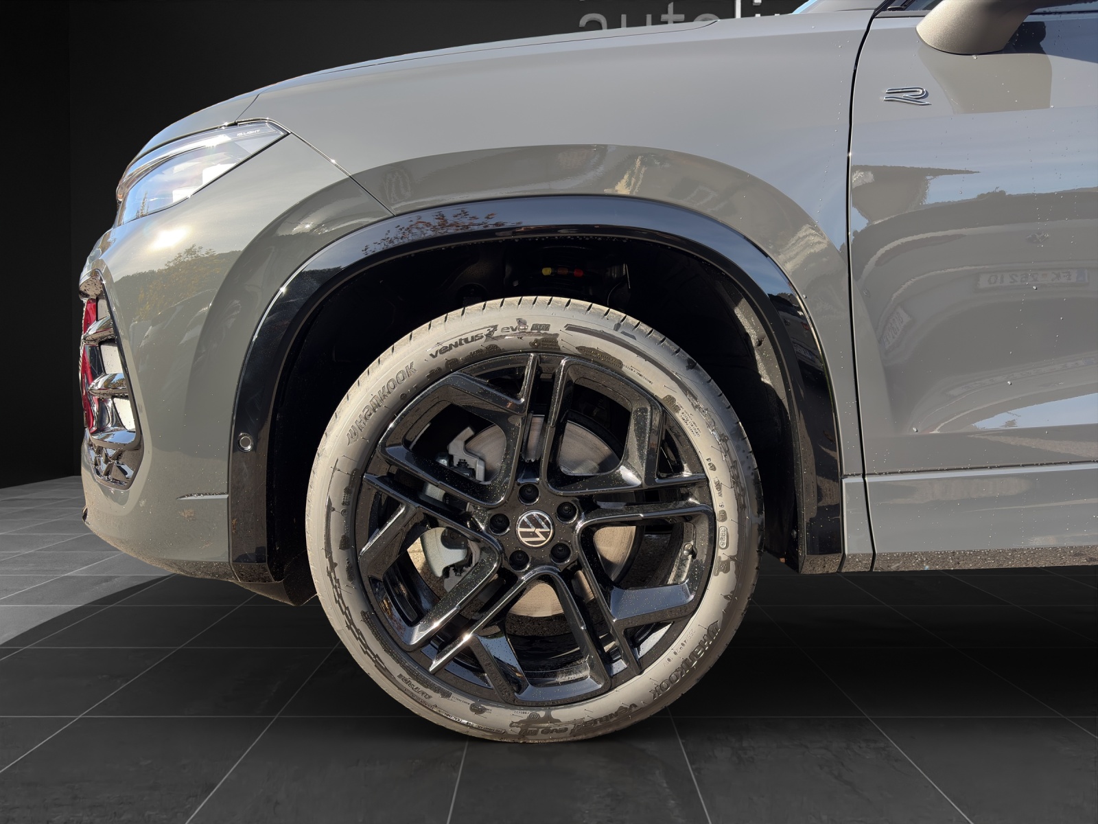 VW Tayron 2.0 TDI SCR R-Line 4Motion DSG-image-13