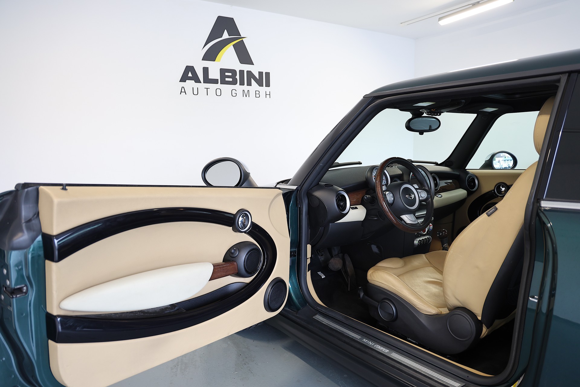 MINI Cooper Automat-image-4