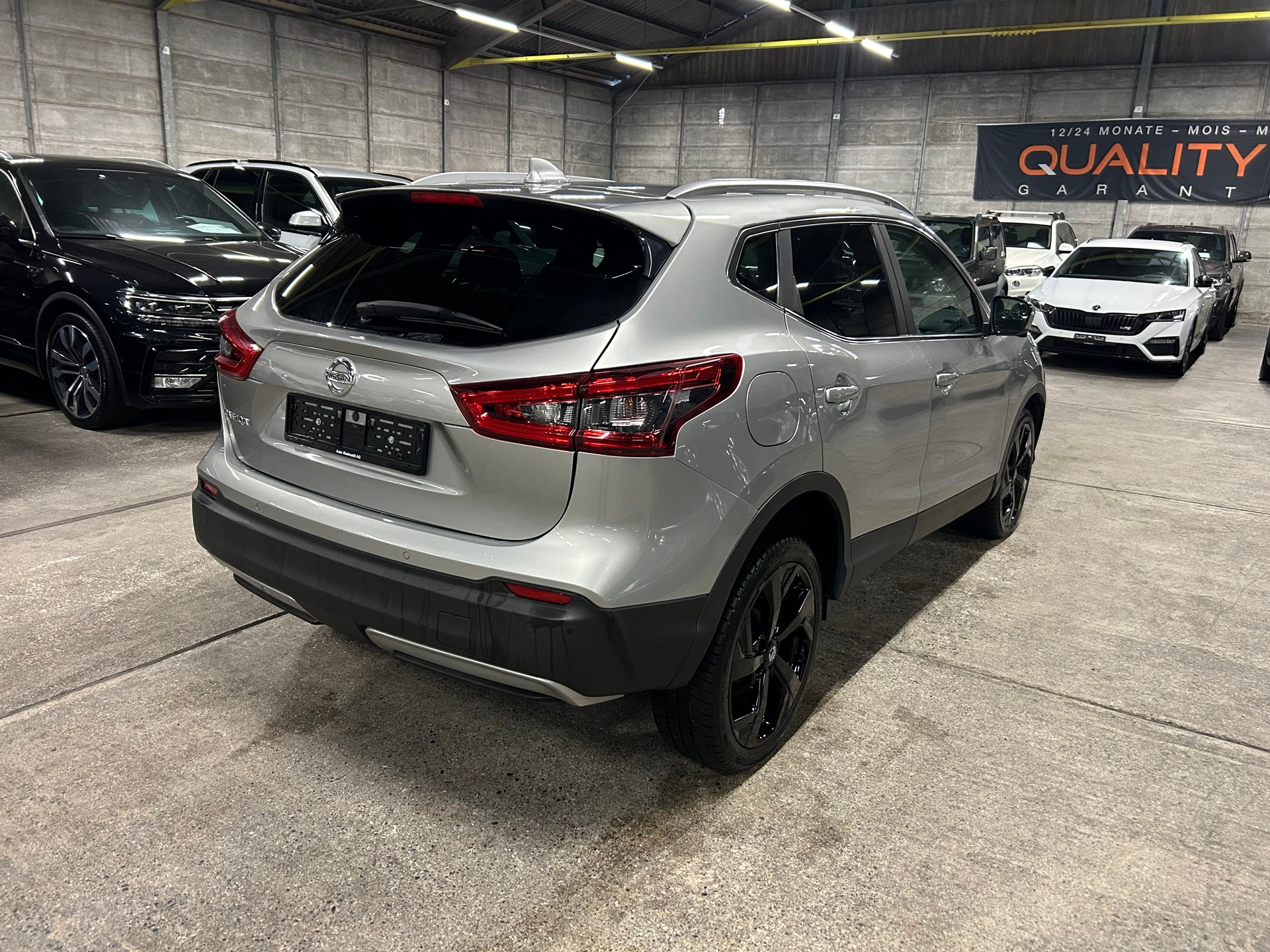 NISSAN Qashqai 1.7 dCi tekna Xtronic ALL-MODE 4x4-image-3