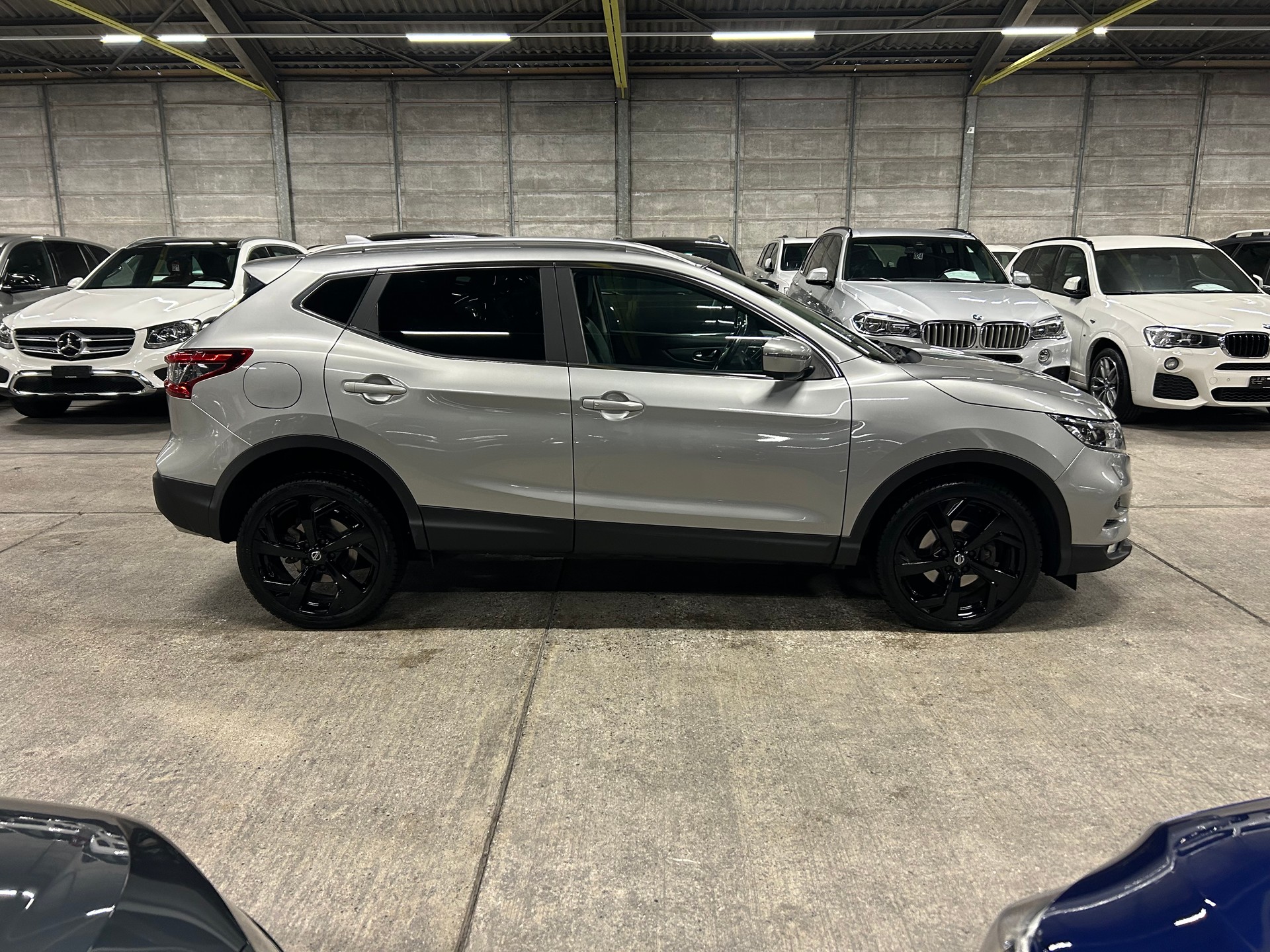 NISSAN Qashqai 1.7 dCi tekna Xtronic ALL-MODE 4x4-image-2