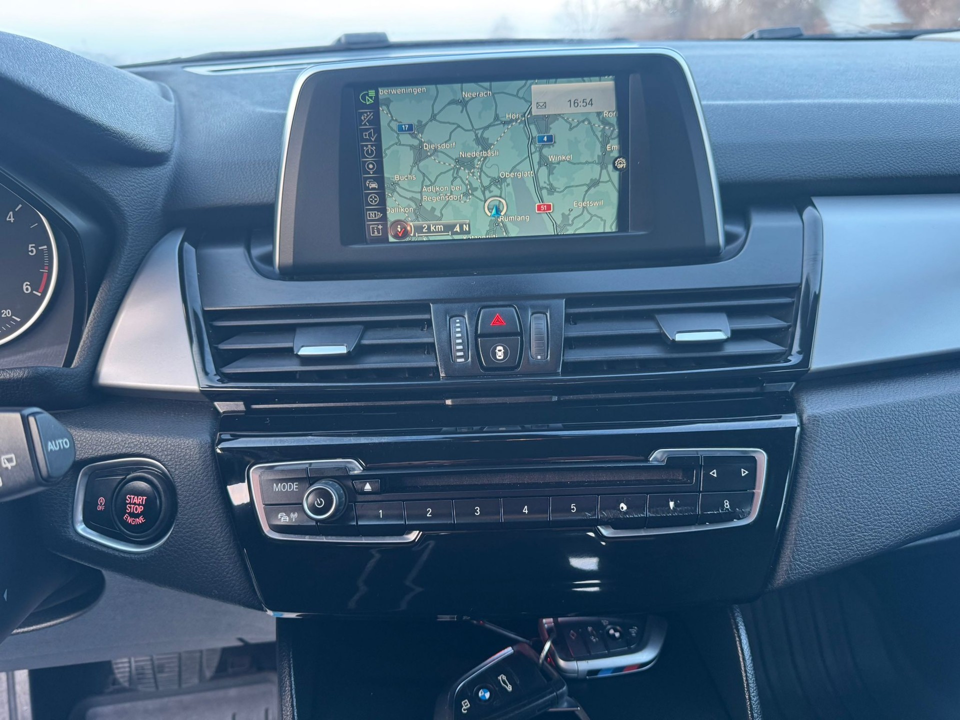 BMW 220d xDrive Active Tourer Sport Line Steptronic-image-22