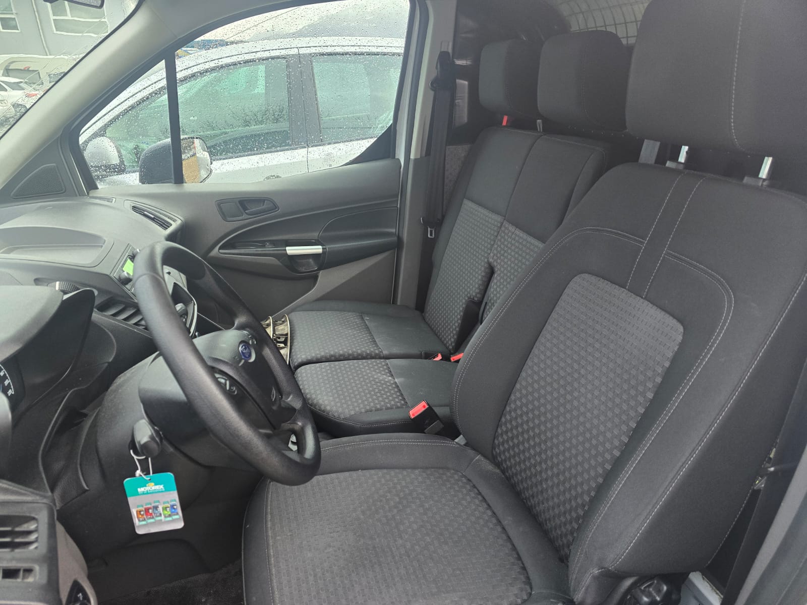 FORD Transit Connect Van T200 1.0 EcoBoost Trend-image-10