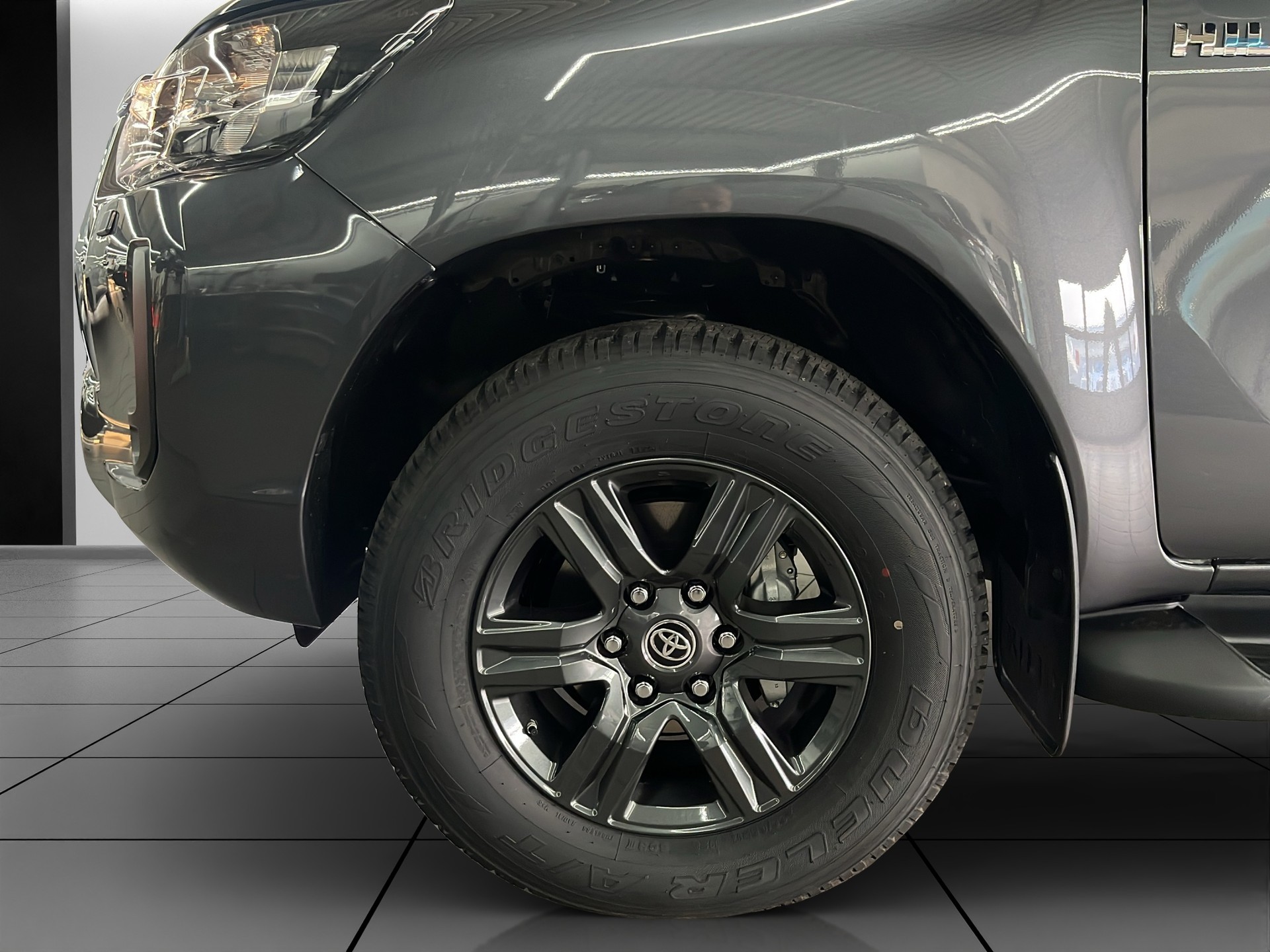 TOYOTA Hilux DC Pick-up 2.8D Style MHEV-image-14