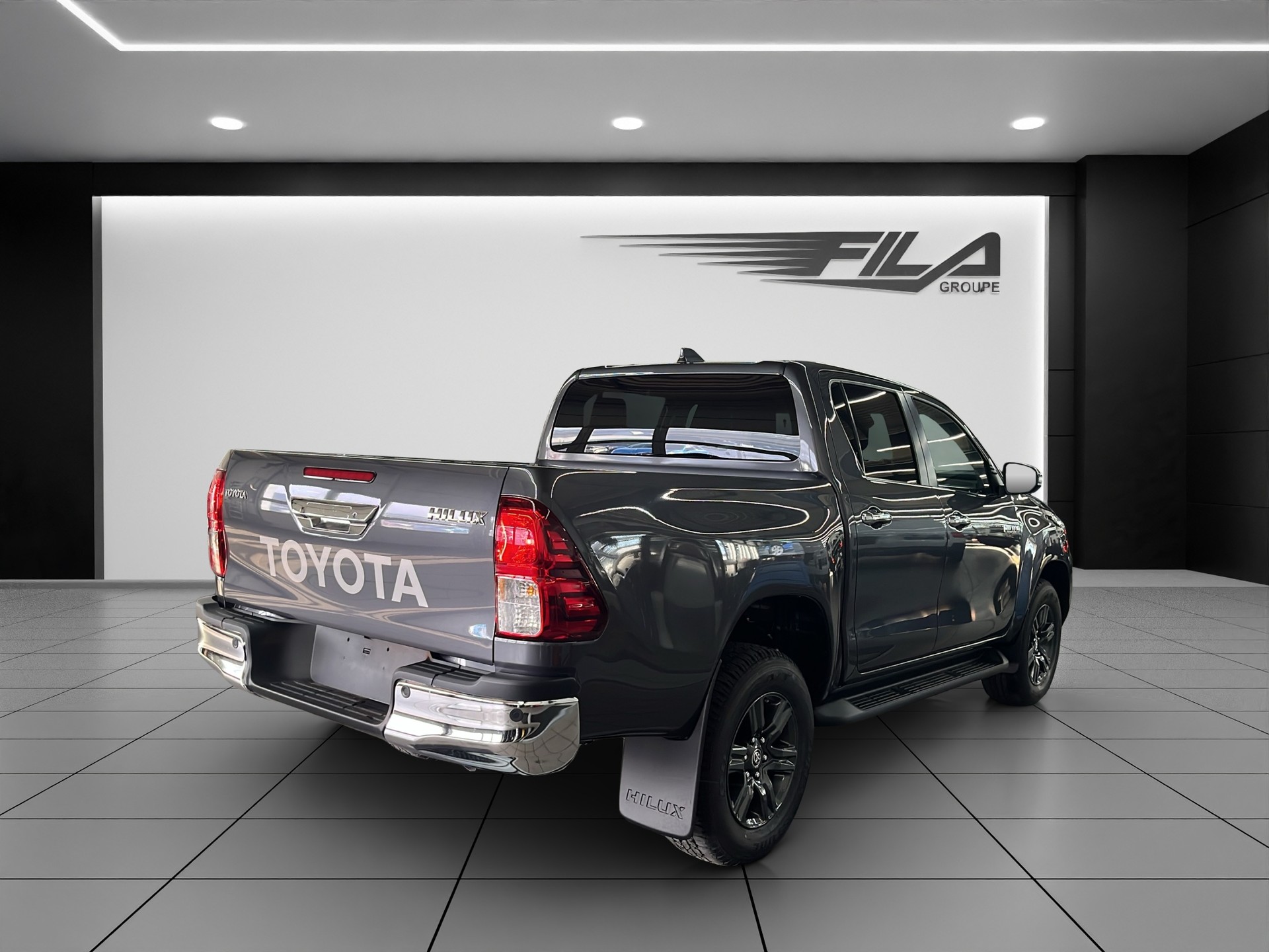 TOYOTA Hilux DC Pick-up 2.8D Style MHEV-image-5