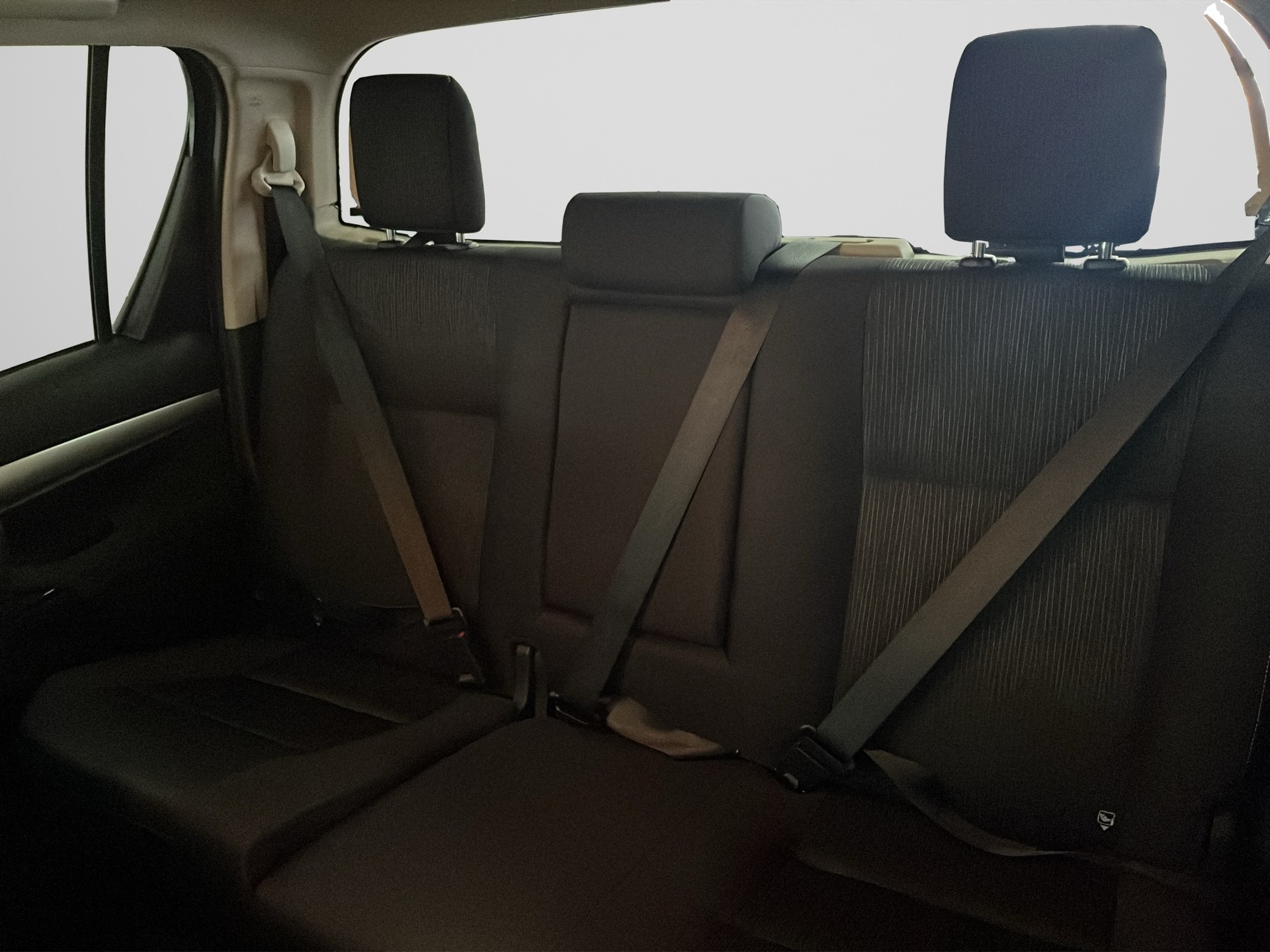 TOYOTA Hilux DC Pick-up 2.8D Style MHEV-image-12