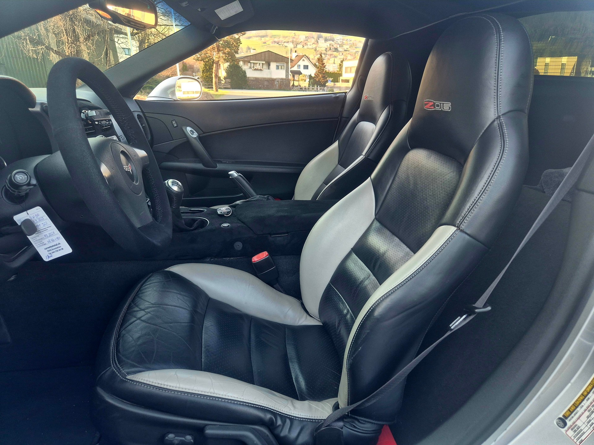 CHEVROLET Corvette Z06-image-11