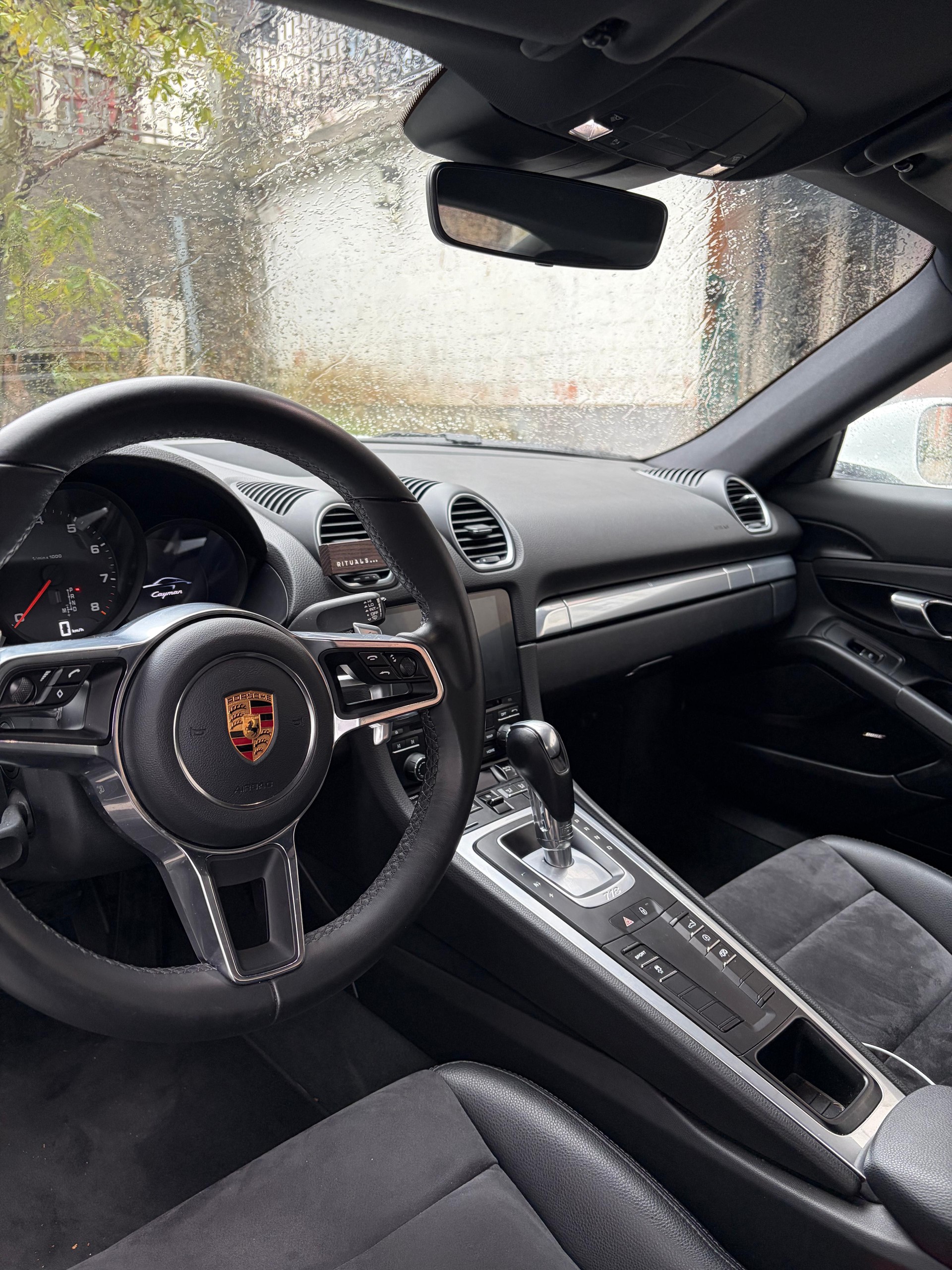 PORSCHE 718 Cayman 2.0 PDK-image-3