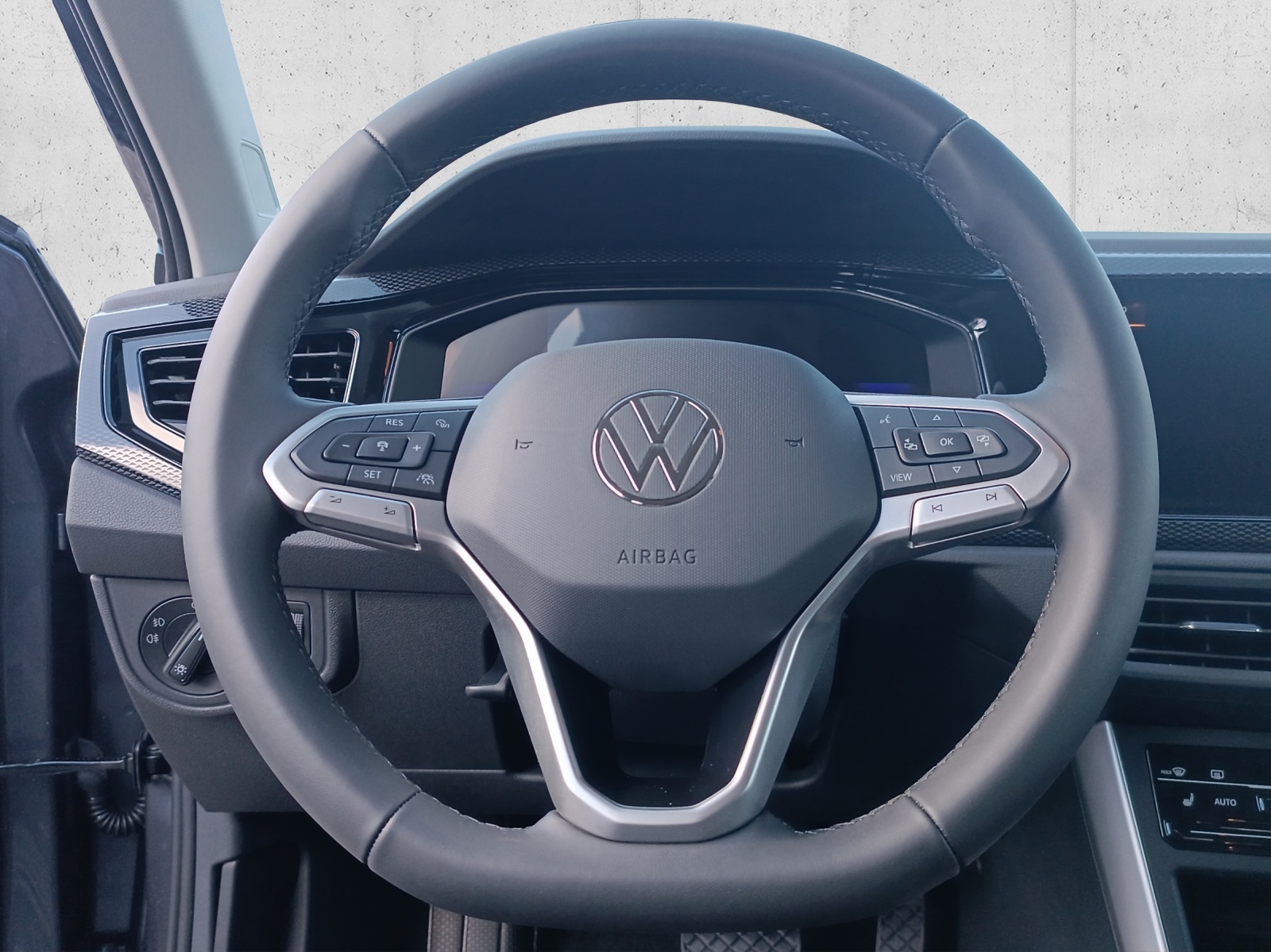 VW Polo 1.0 TSI Life DSG-image-9