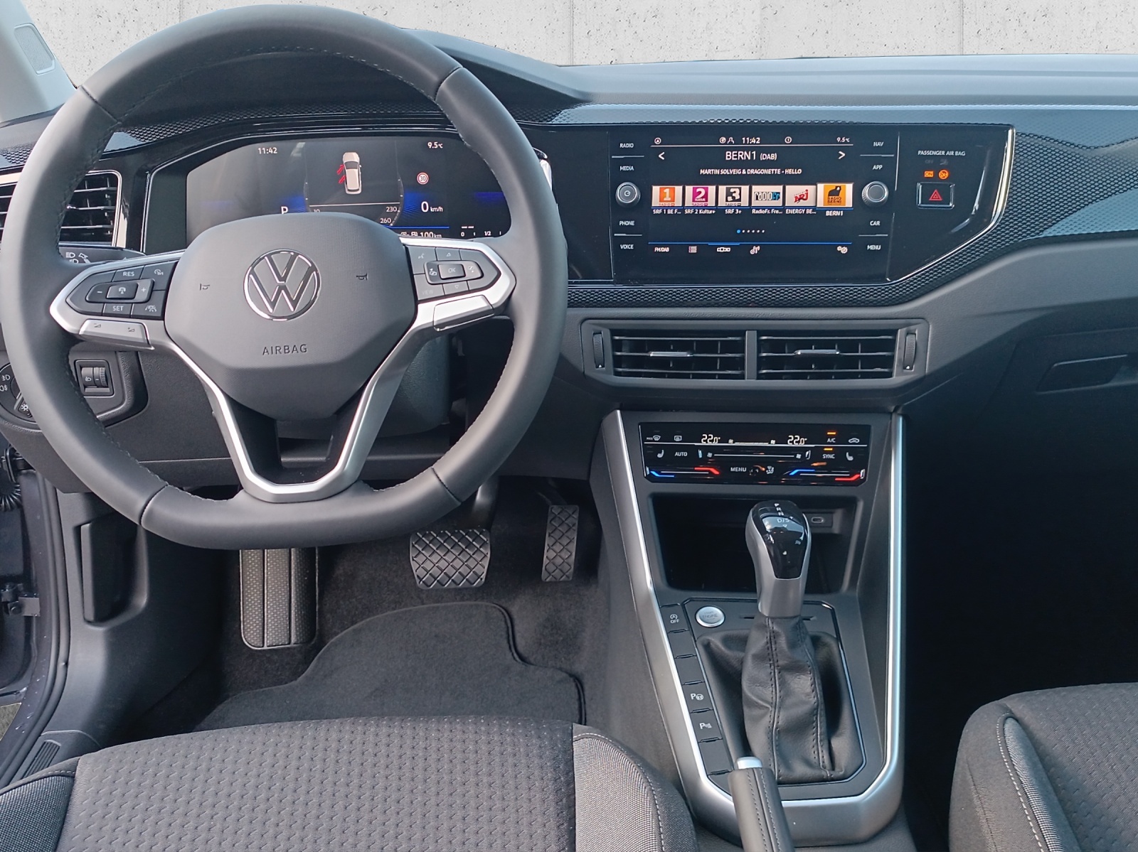 VW Polo 1.0 TSI Life DSG-image-13