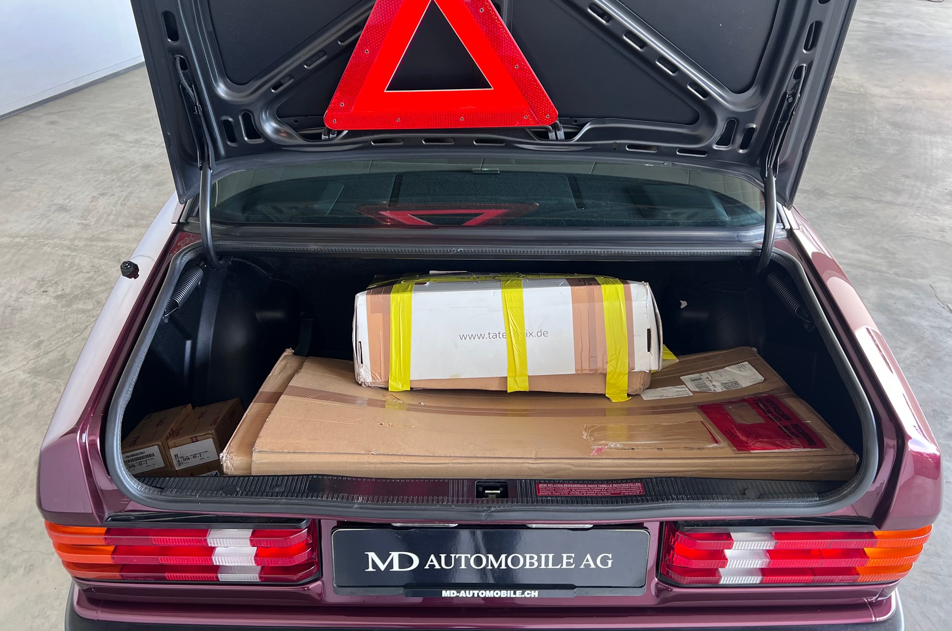 MERCEDES-BENZ 190 E 1.8 Avantgarde Rosso Nr. 45/280-image-26