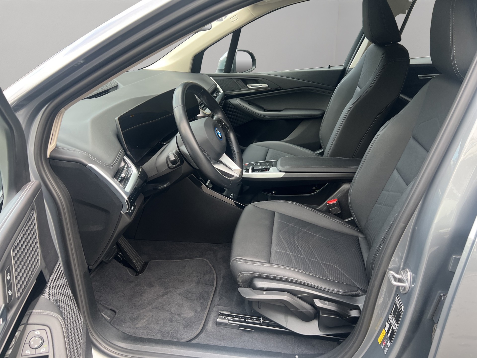 BMW 225e xDrive Active Tourer Luxury Line-image-10