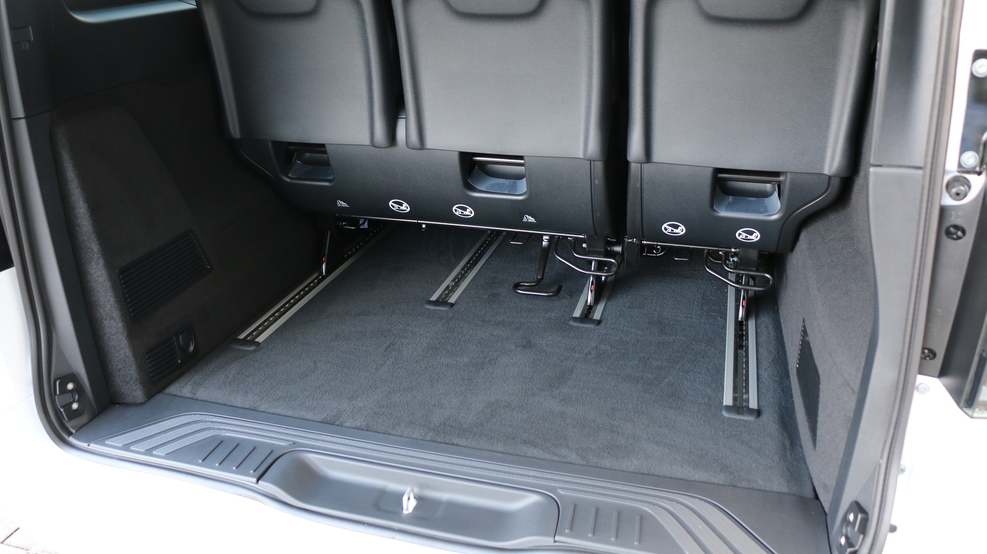 MERCEDES-BENZ Vito 116 CDI Tourer SELECT Family-image-11