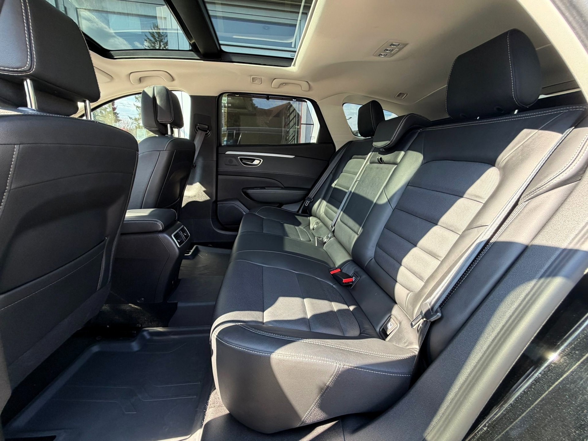 RENAULT Talisman Grandtour 2.0 Blue dCi Intens EDC-image-8