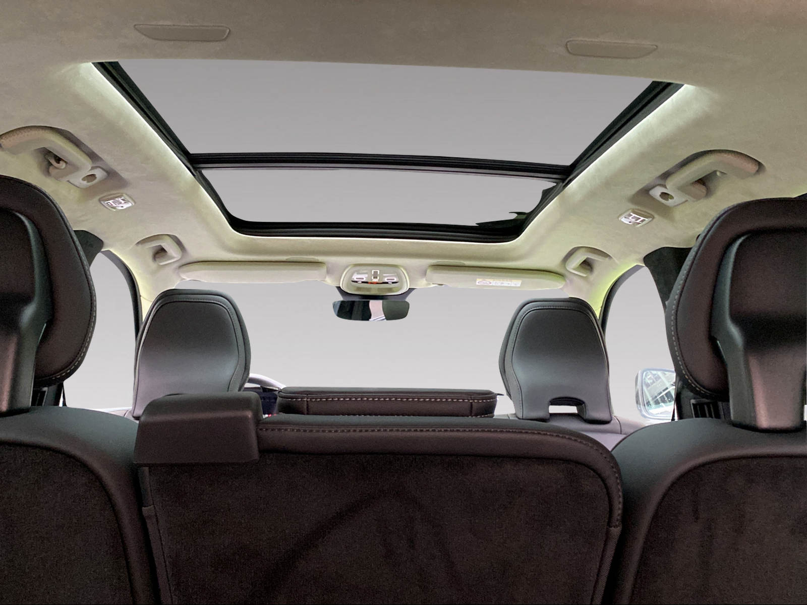 VOLVO XC90 2.0 T8 TE Ultra Bright eAWD-image-15