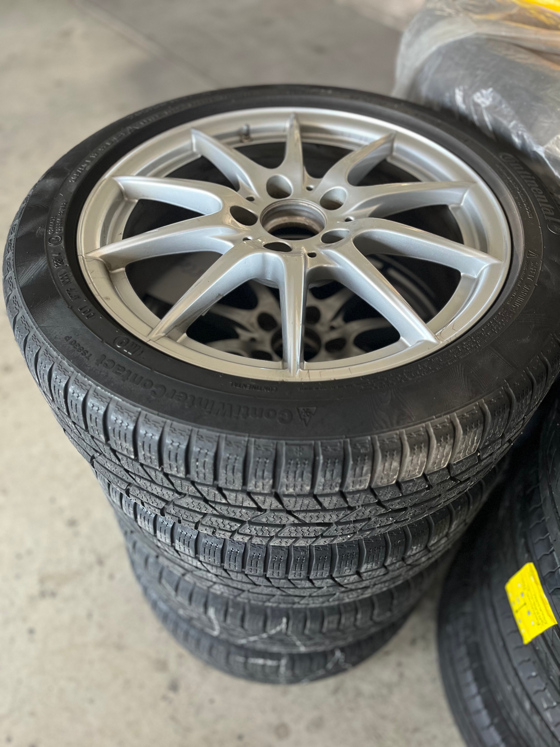 MERCEDES-BENZ A 250 AMG Line 4Matic 7G-DCT / Frisch ab MFK & Service / 1.Hand-image-15
