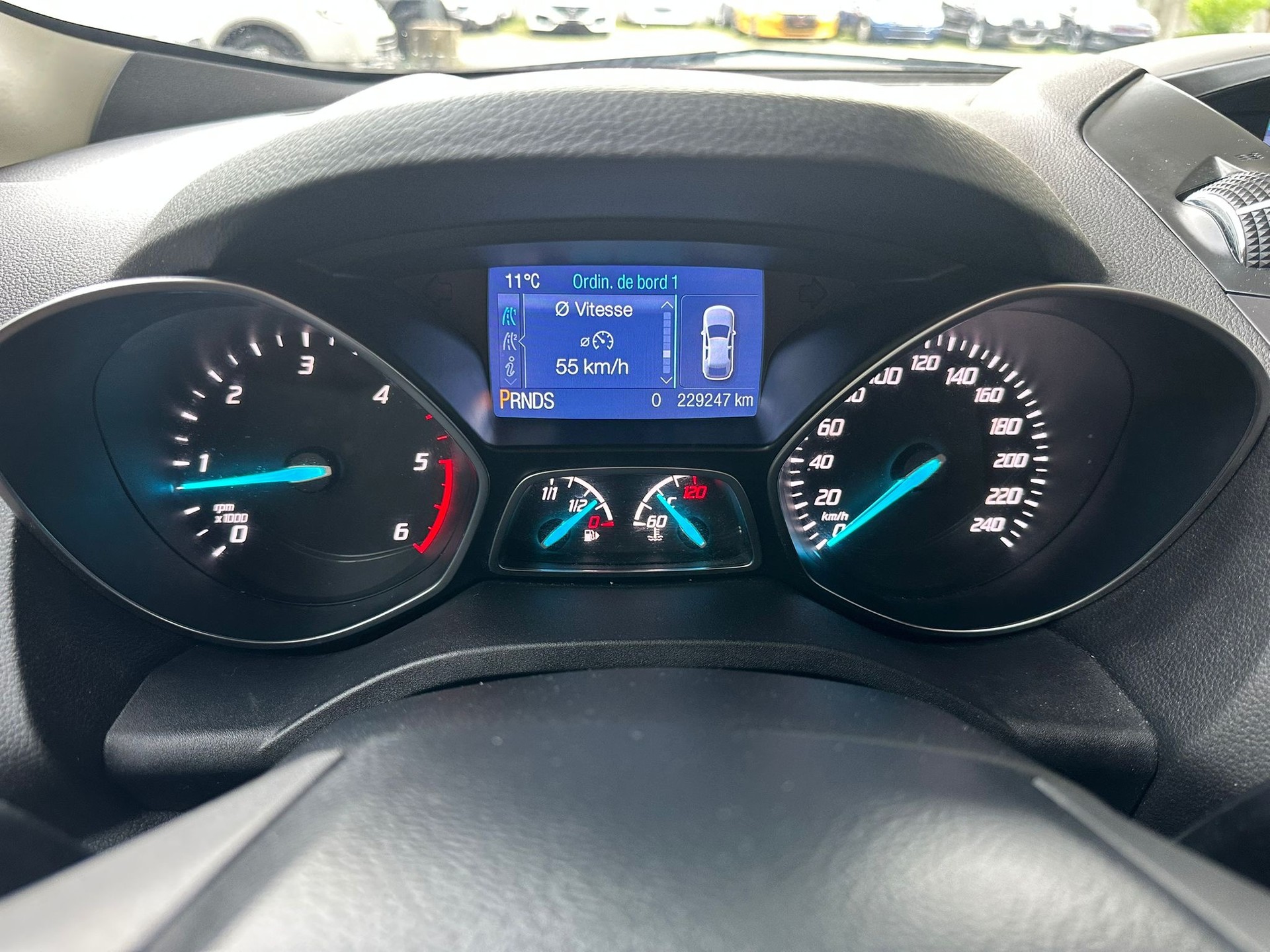 FORD Kuga 2.0 TDCi Titanium 4WD PowerShift-image-8