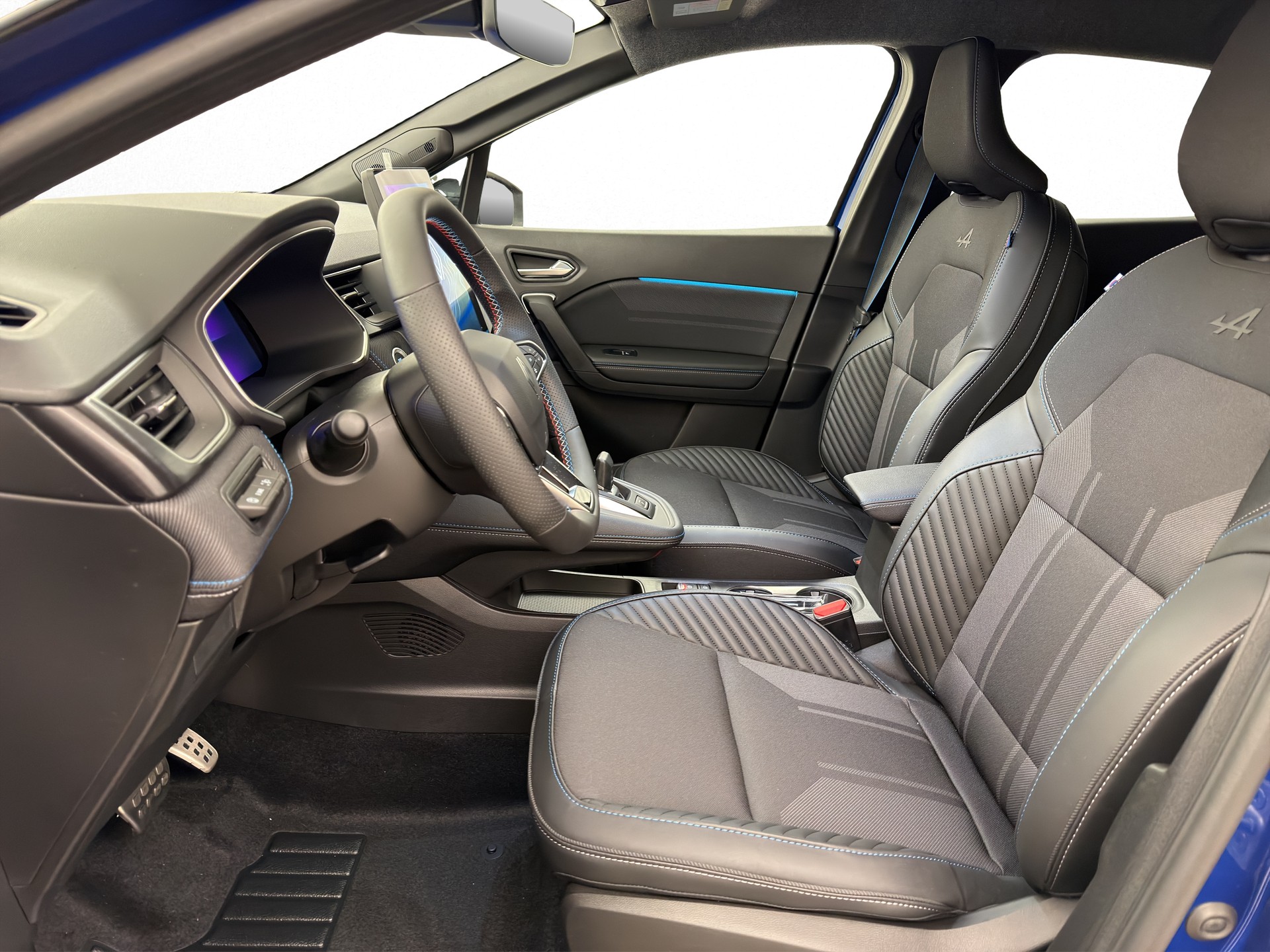 RENAULT Captur 1.8 E-Tech esprit Alpine-image-6