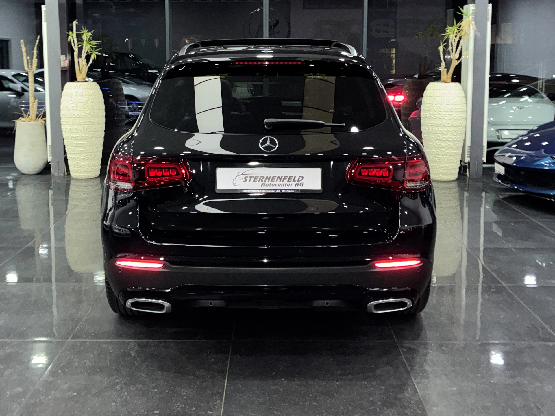 MERCEDES-BENZ GLC 220 d AMG Line 4Matic 9G-Tronic-image-5