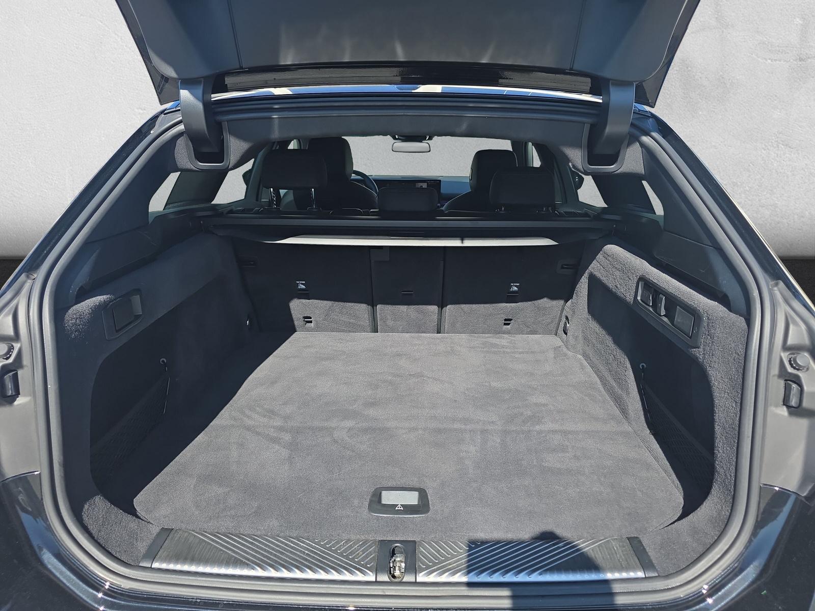 BMW 520d Touring M Sport xDrive G21 (CH) AHK  ** Action Leasing à 2.9% **-image-9