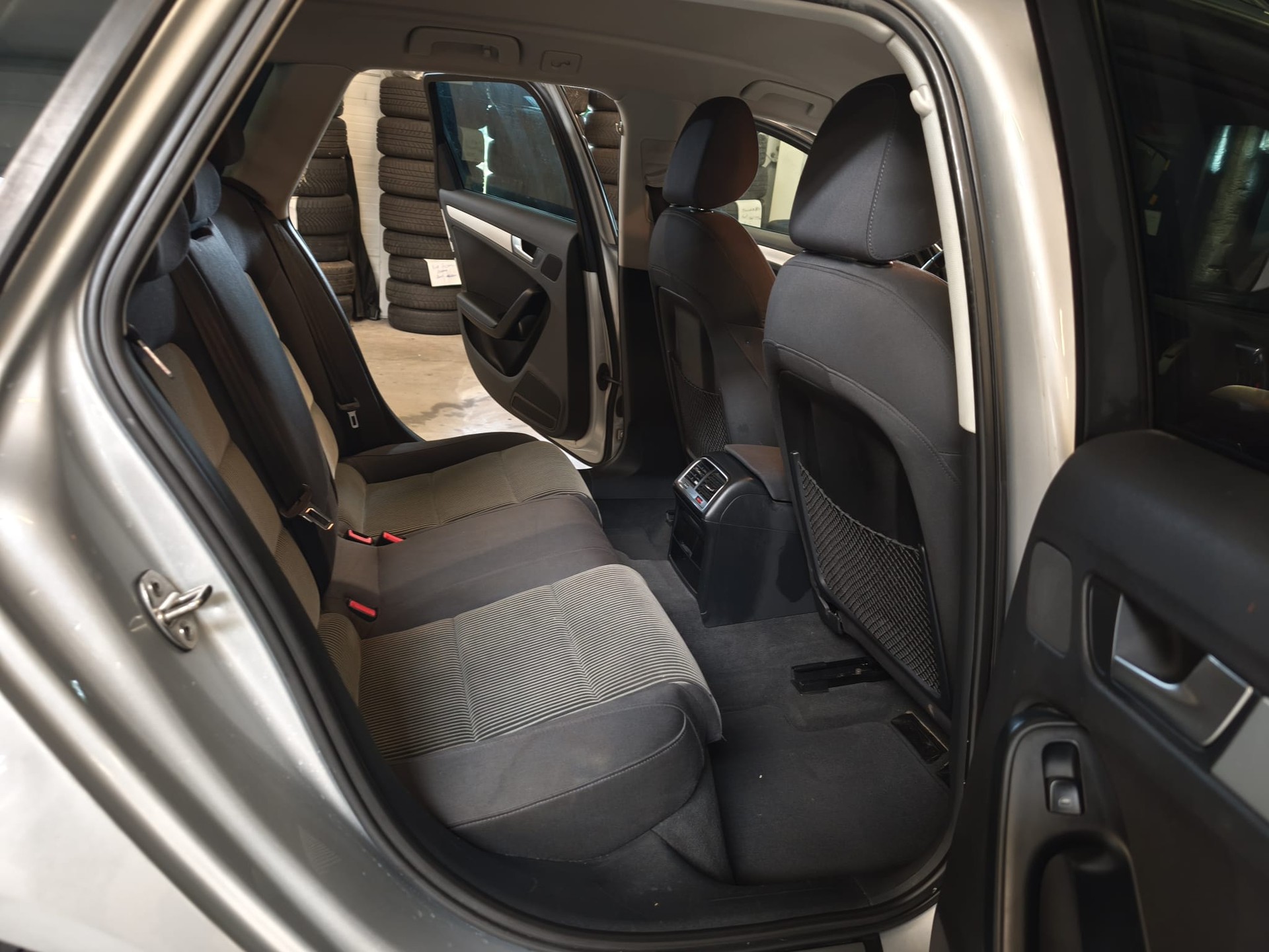 AUDI A4 Avant 2.0 TFSI quattro-image-7