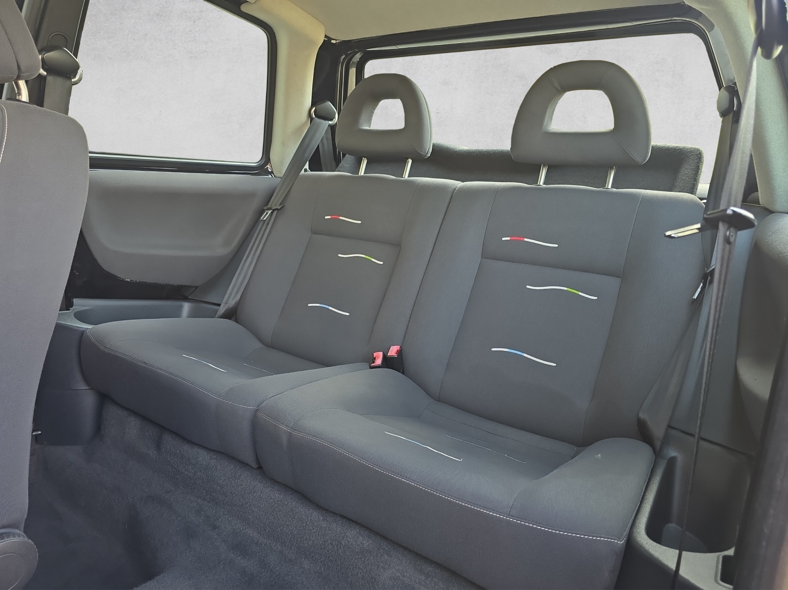 VW Lupo 1.4 75PS Comfortline ABS-image-11