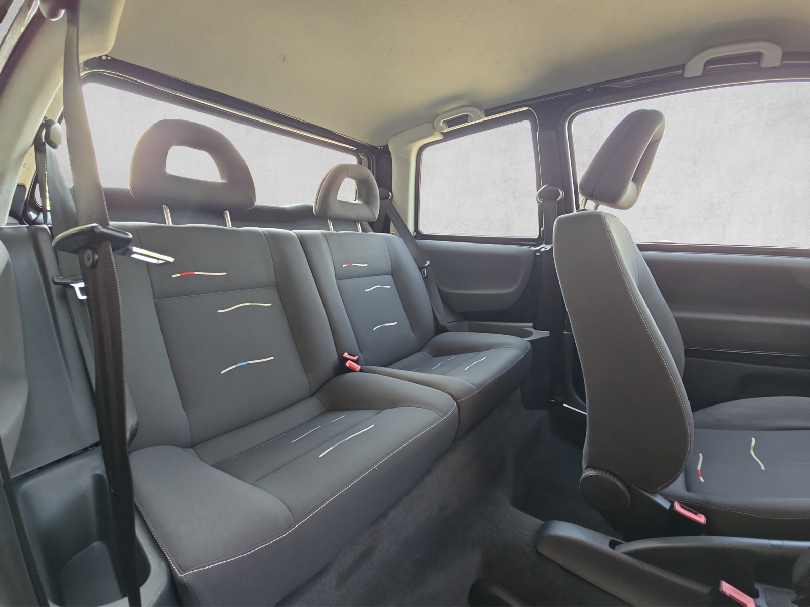 VW Lupo 1.4 75PS Comfortline ABS-image-12