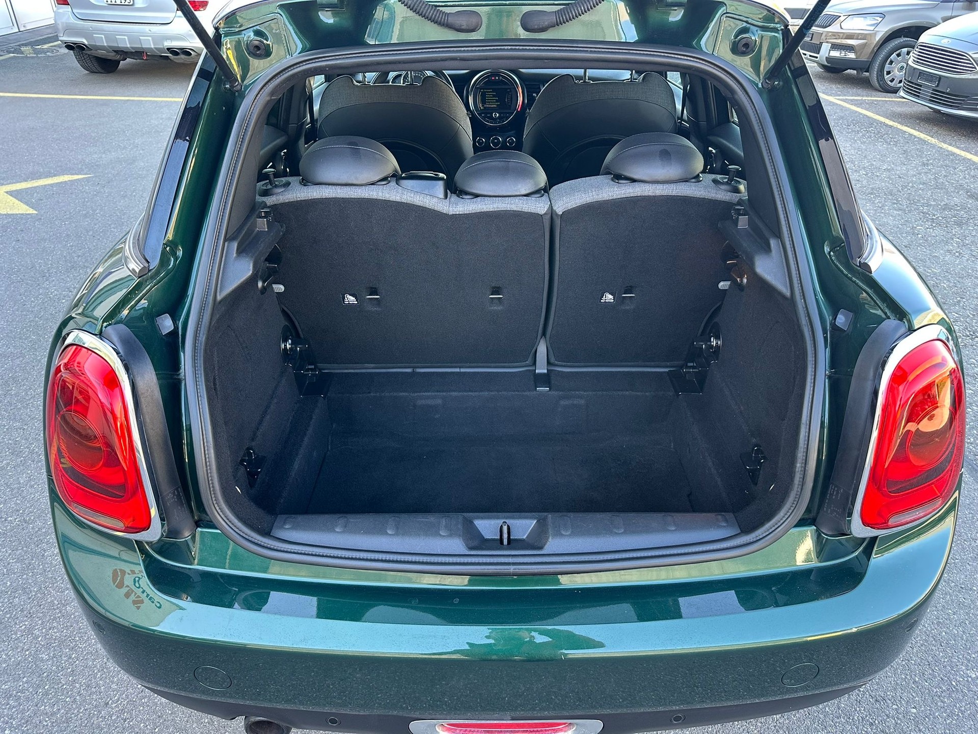 MINI Cooper-image-11