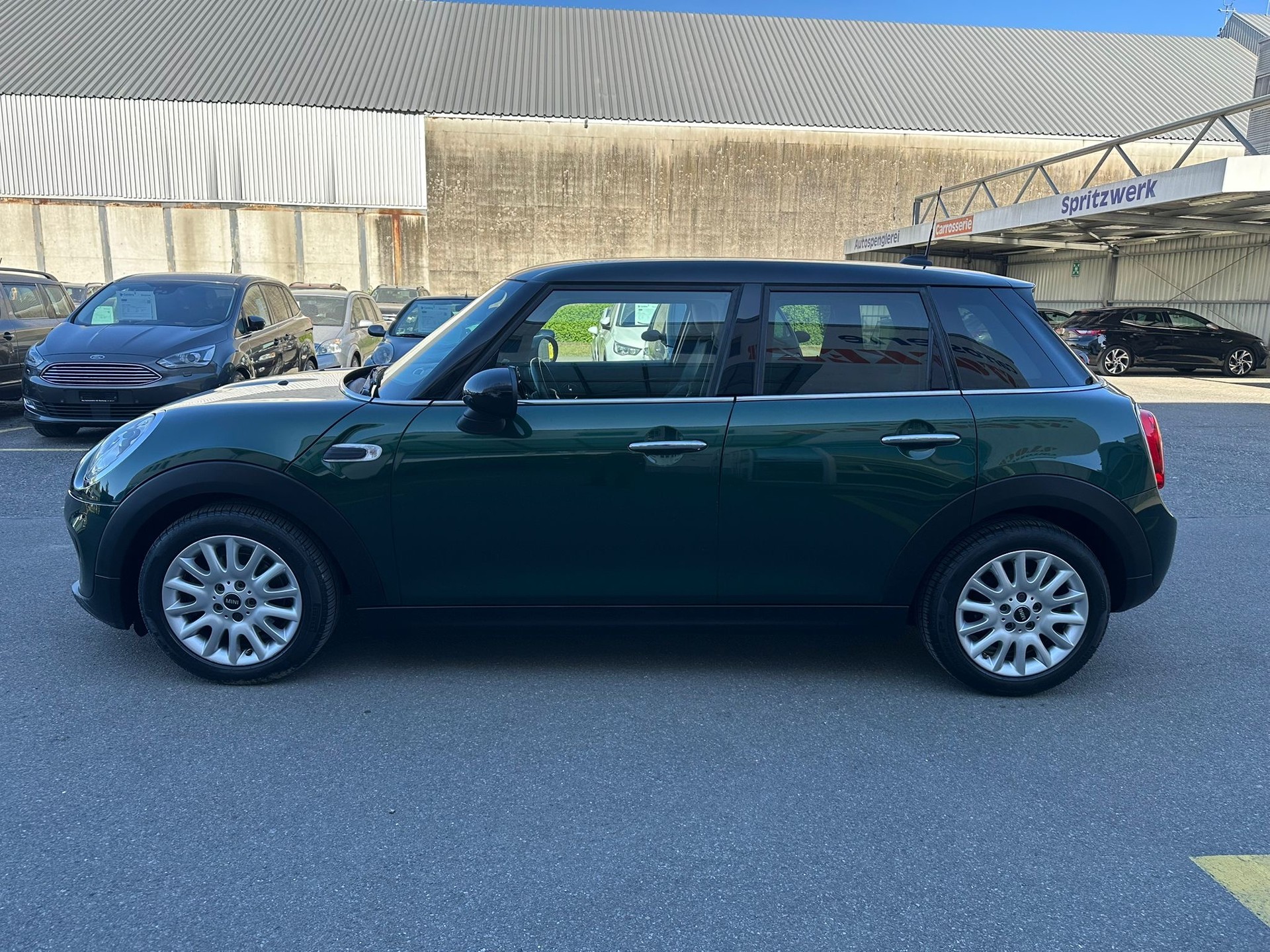 MINI Cooper-image-0