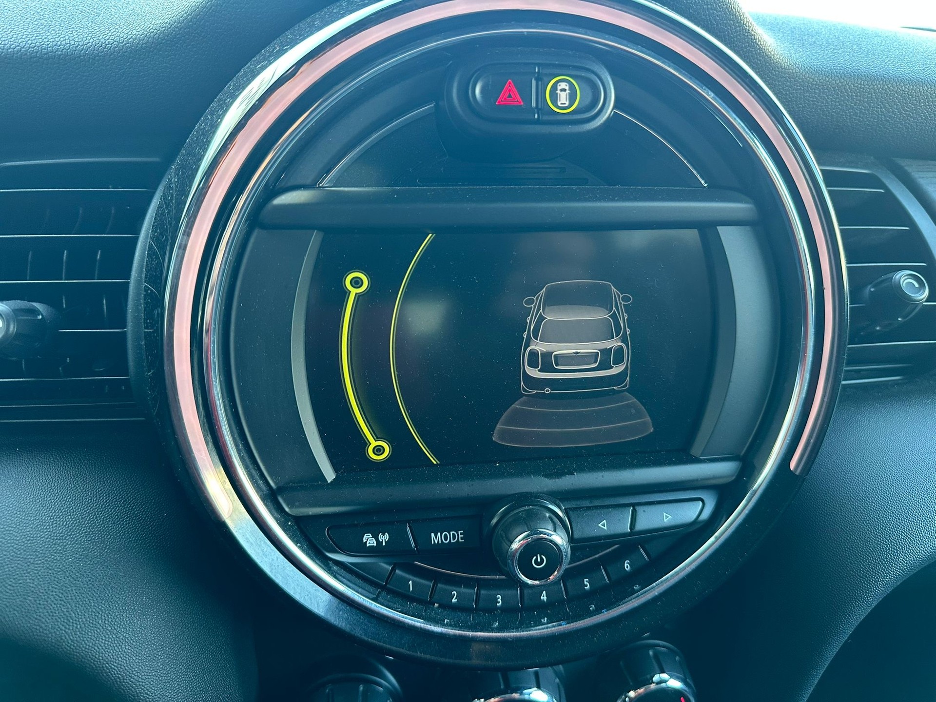 MINI Cooper-image-12